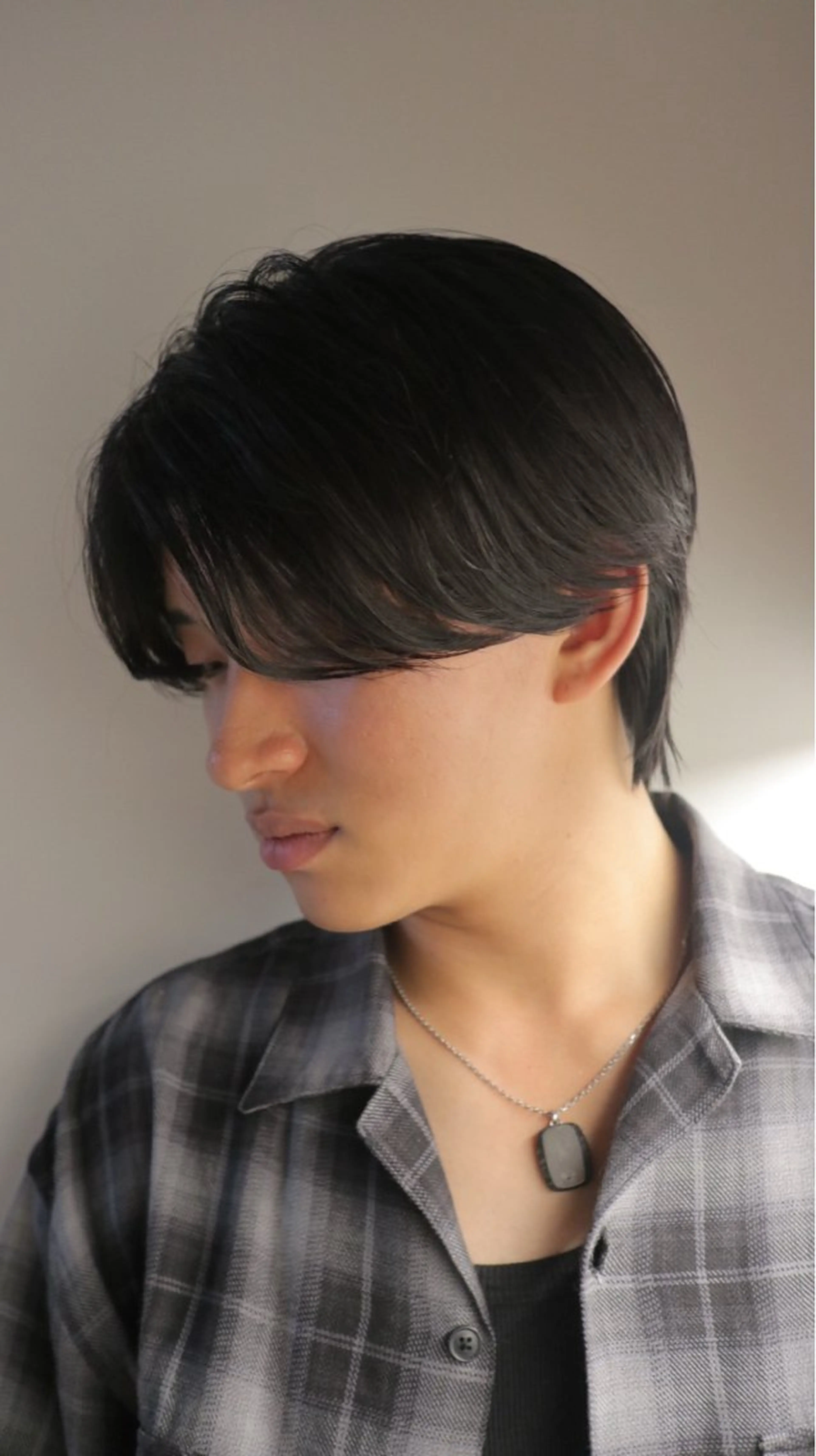 ショート カット ウシロダ メグミのヘアスタイル