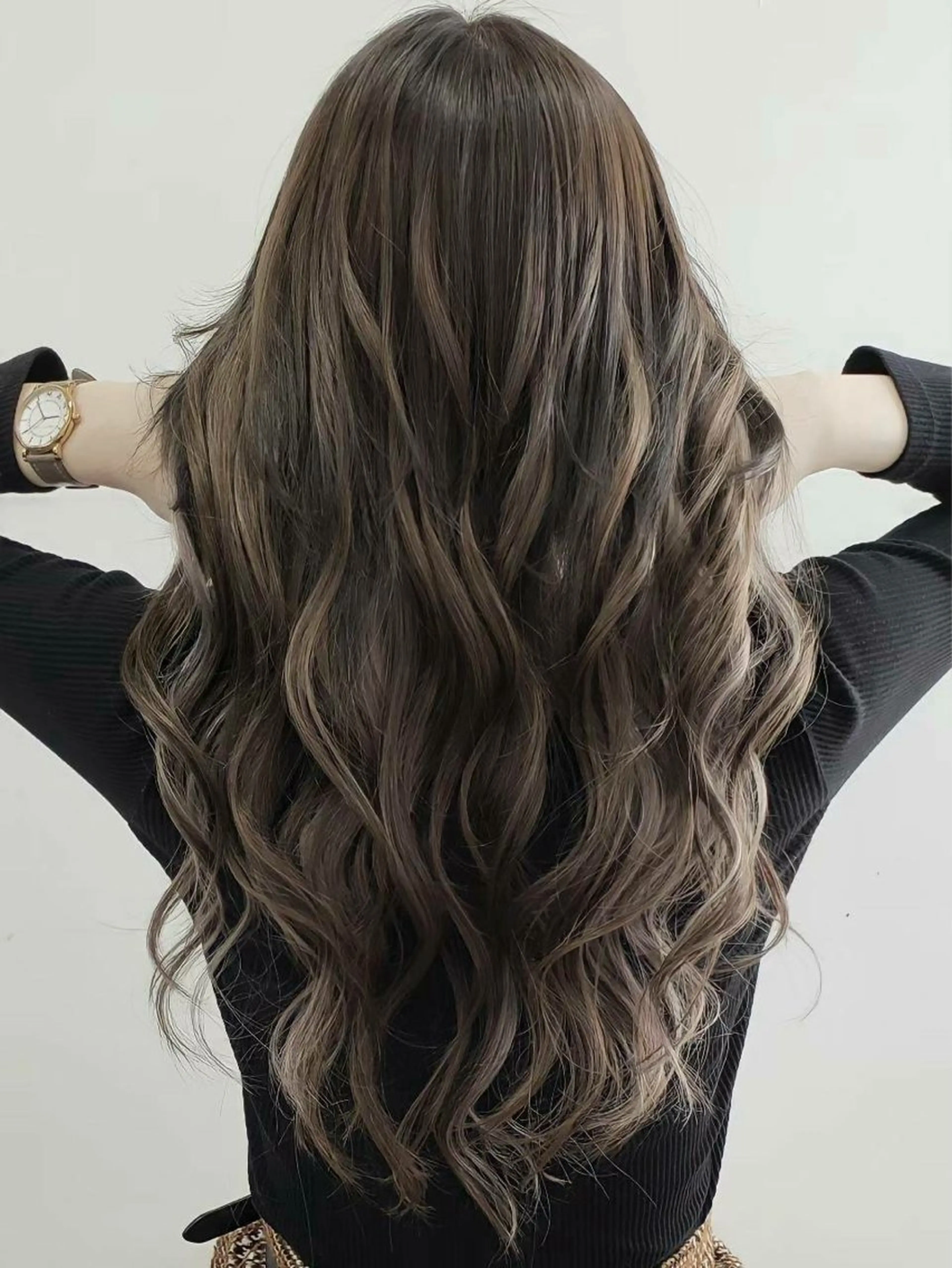 セミロング ハイライト 田中 就のヘアスタイル