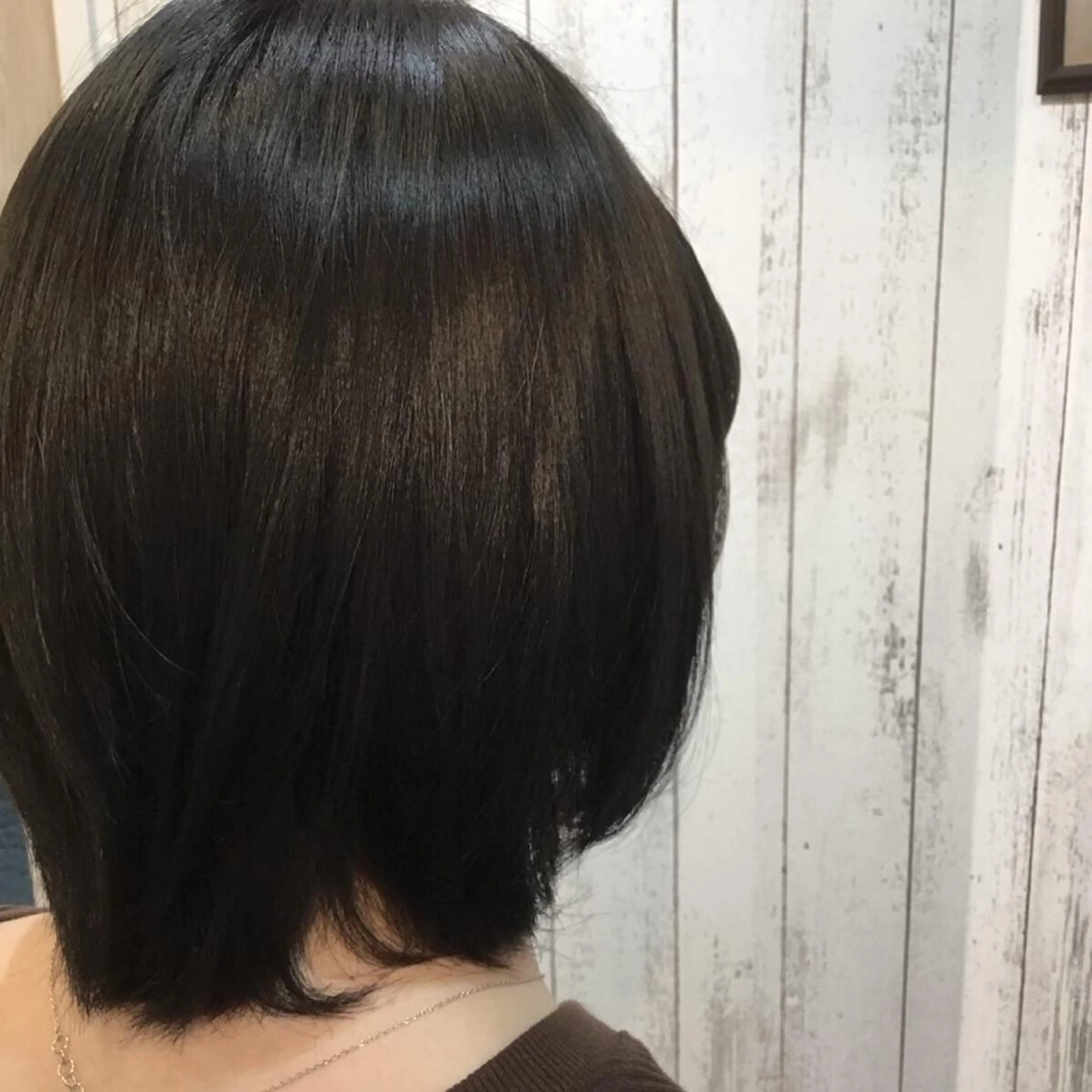 ミディアム カラー embrace エンブレイスのヘアスタイル