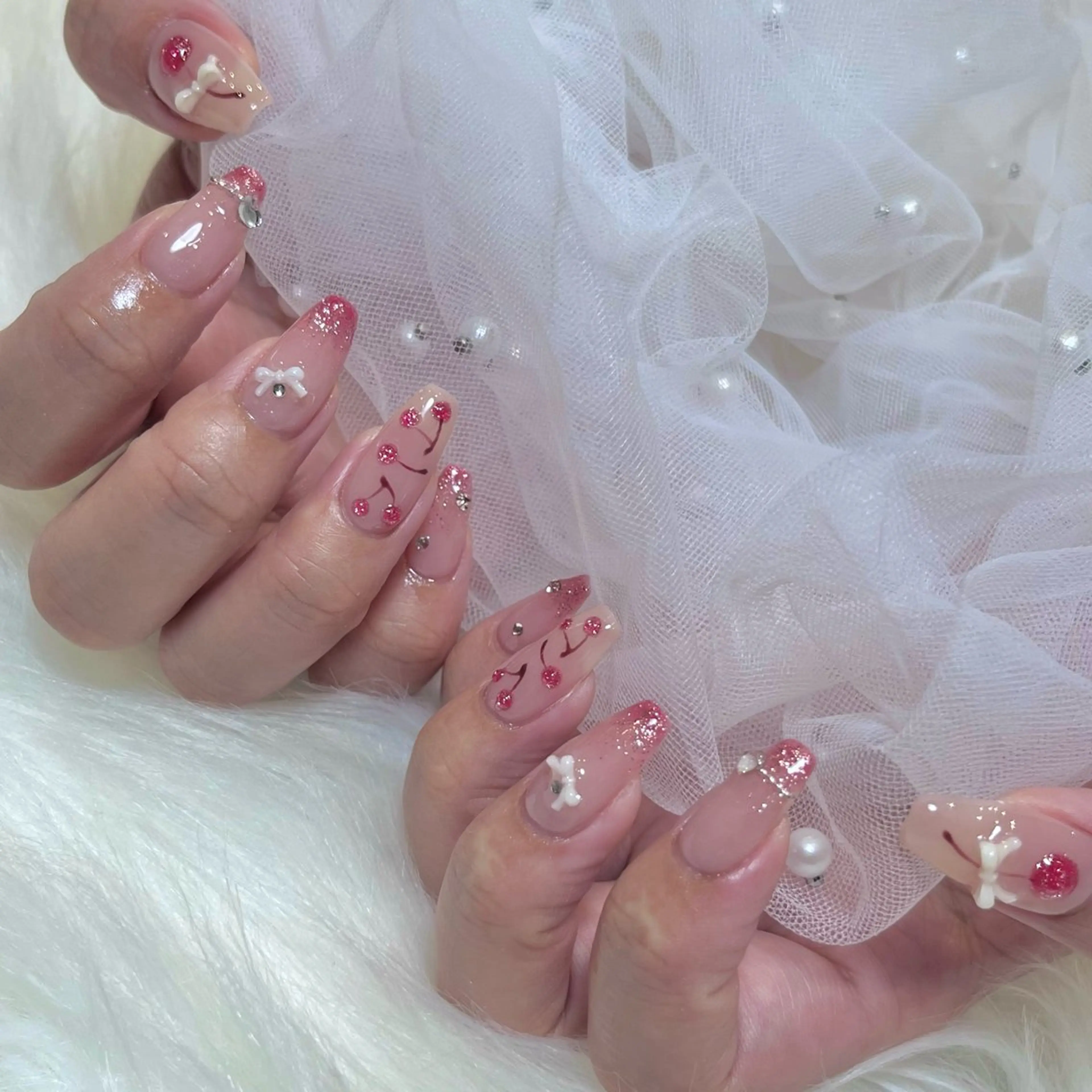 ネイル ハンドネイル iDoll Nail所属・Nailist Mihoのネイルデザイン