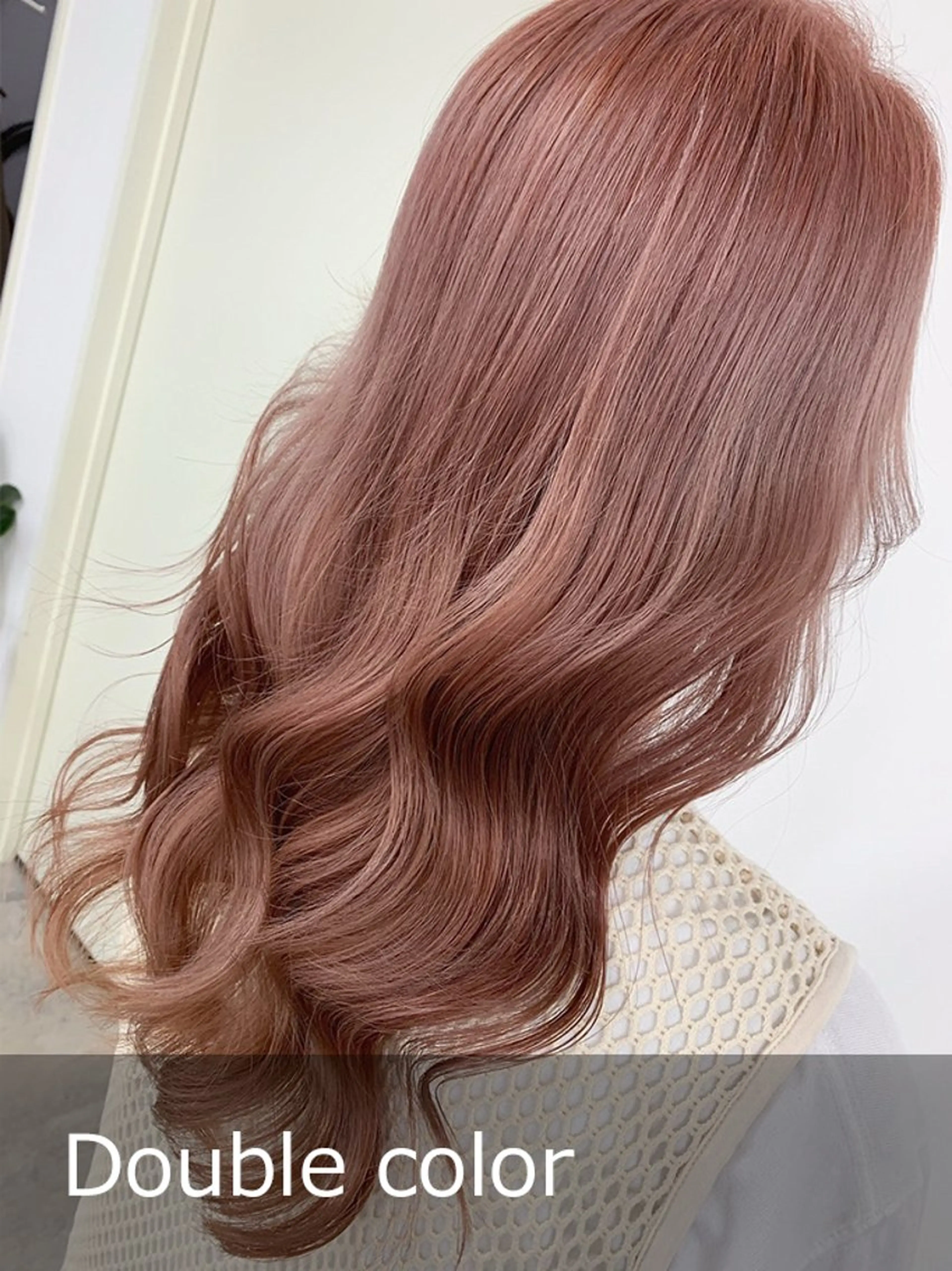 ロング ヘアカラー anyhow academyのヘアスタイル