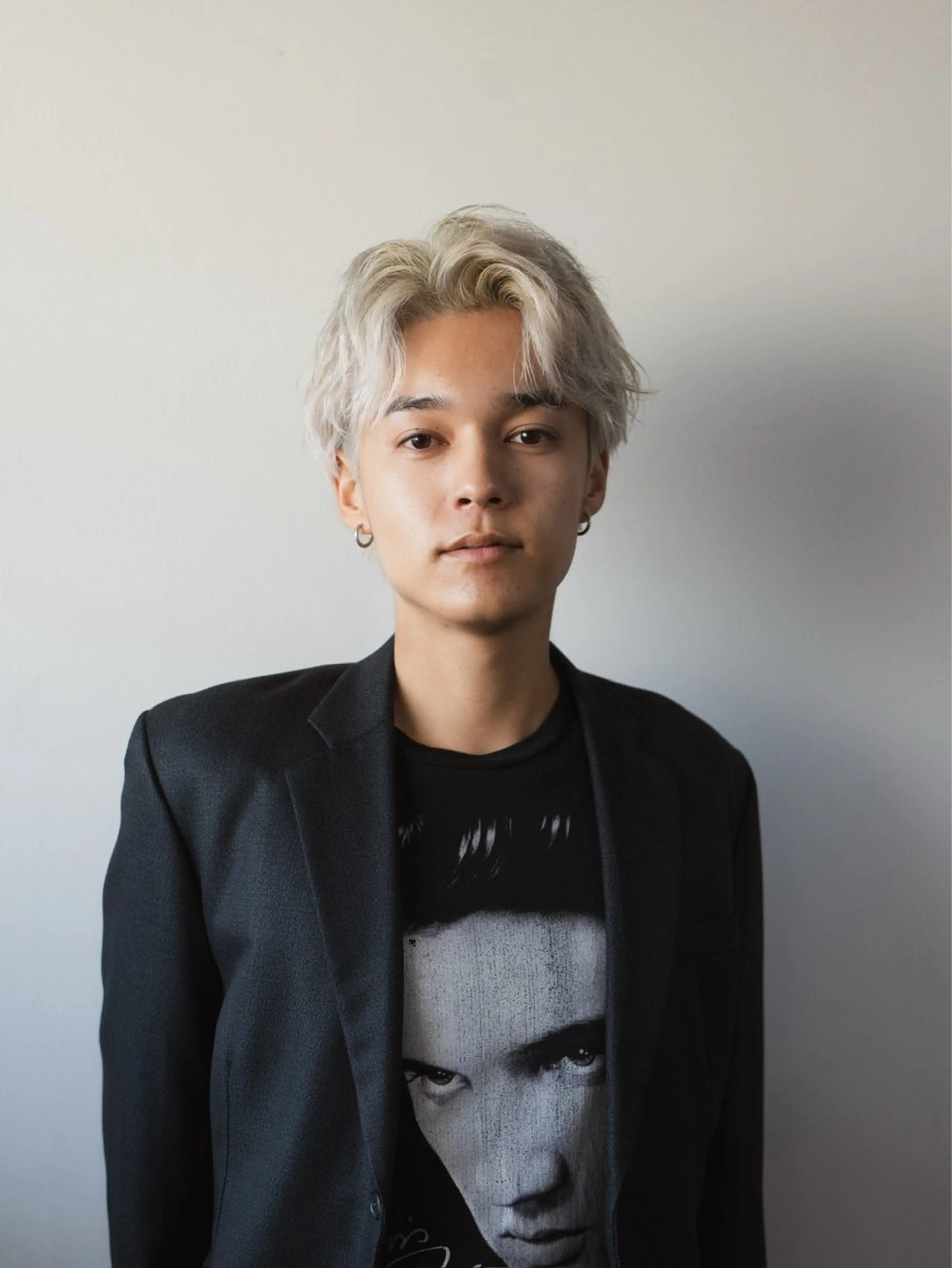 ショート カラー メンズ カット ヘアカラー パーマ スパイキーショート パーマ　具志堅　太志のヘアスタイル