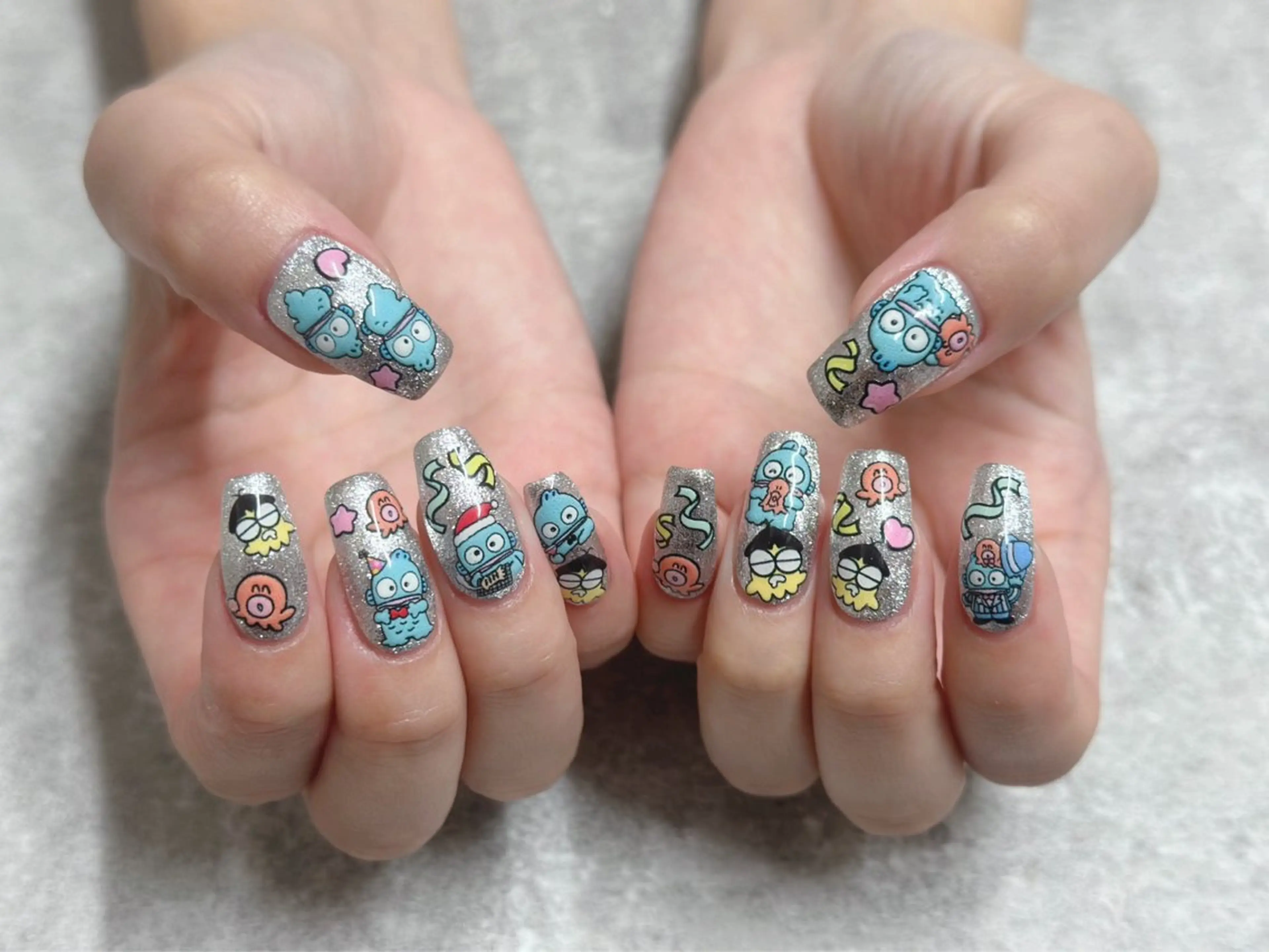 🌈キャラクターシールネイル🌈の写真