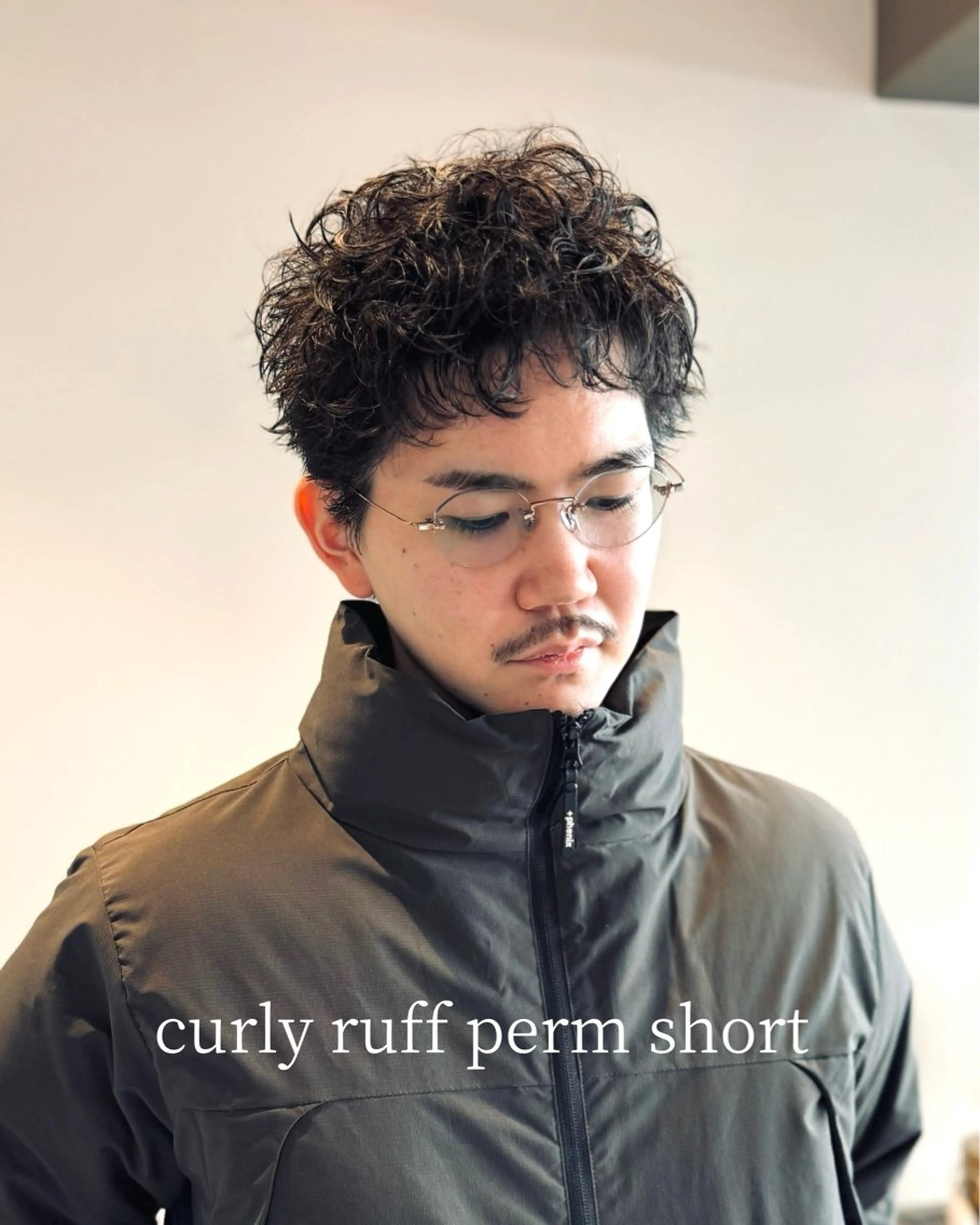 メンズ メンズパーマ 刈り上げ カット パーマ スパイキーショート 大人パーマ 丸山のヘアスタイル
