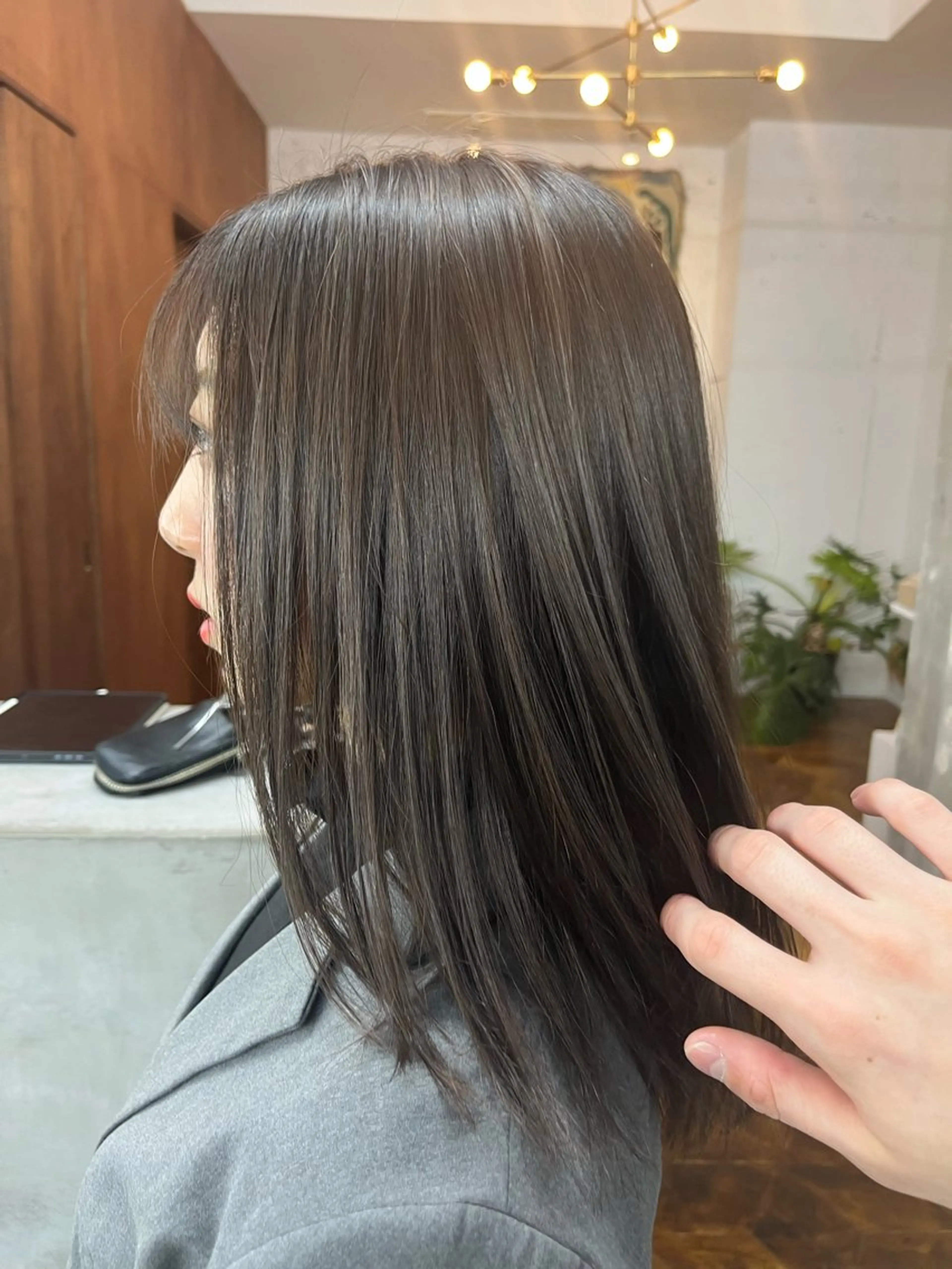 セミロング 🫧透明感カラー🫧 ハシモトタケルのヘアスタイル