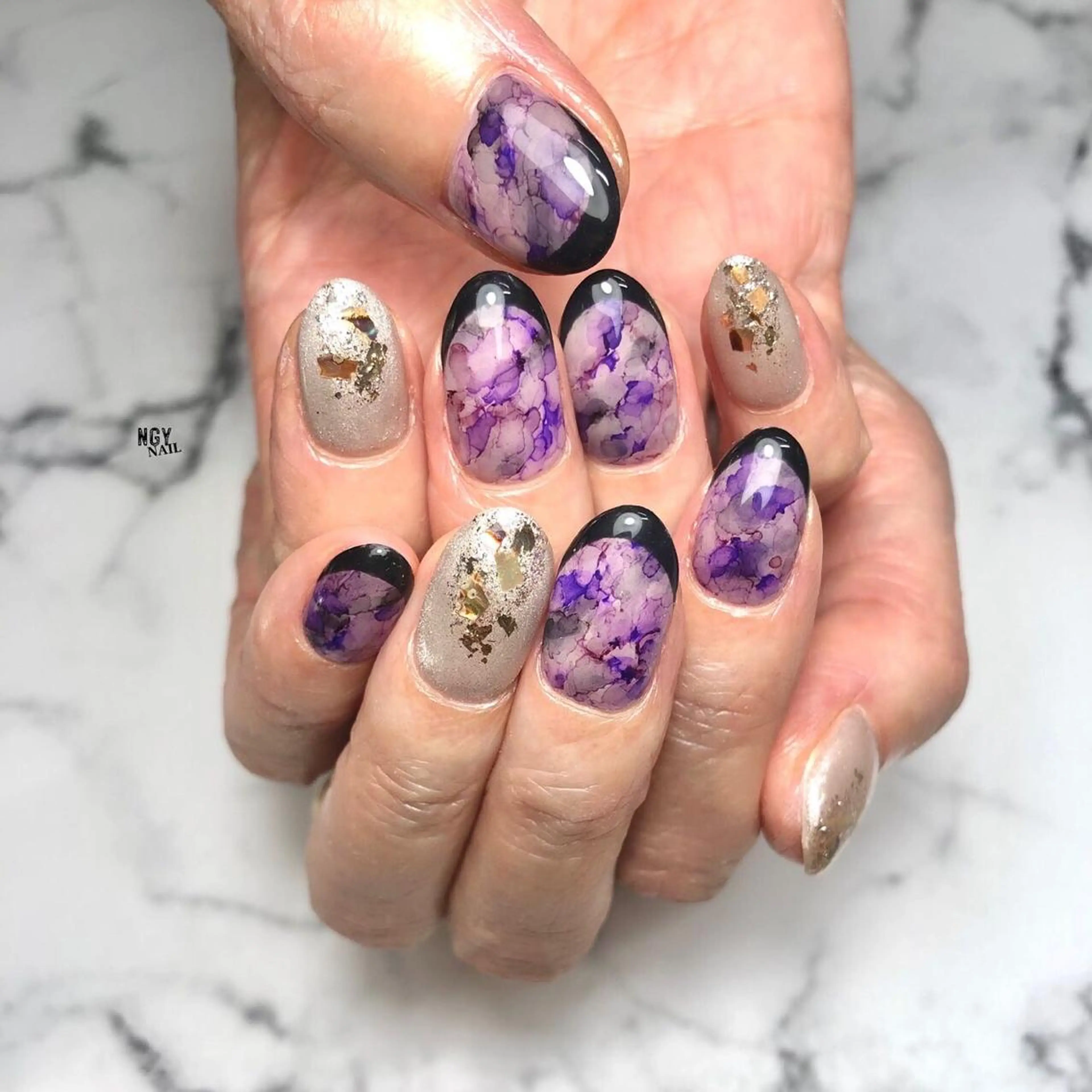 ネイル アートネイル フレンチネイル マグネットネイル 大理石ネイル(マーブル) ニュアンスネイル ハンドネイル NAIL NOWのネイルデザイン