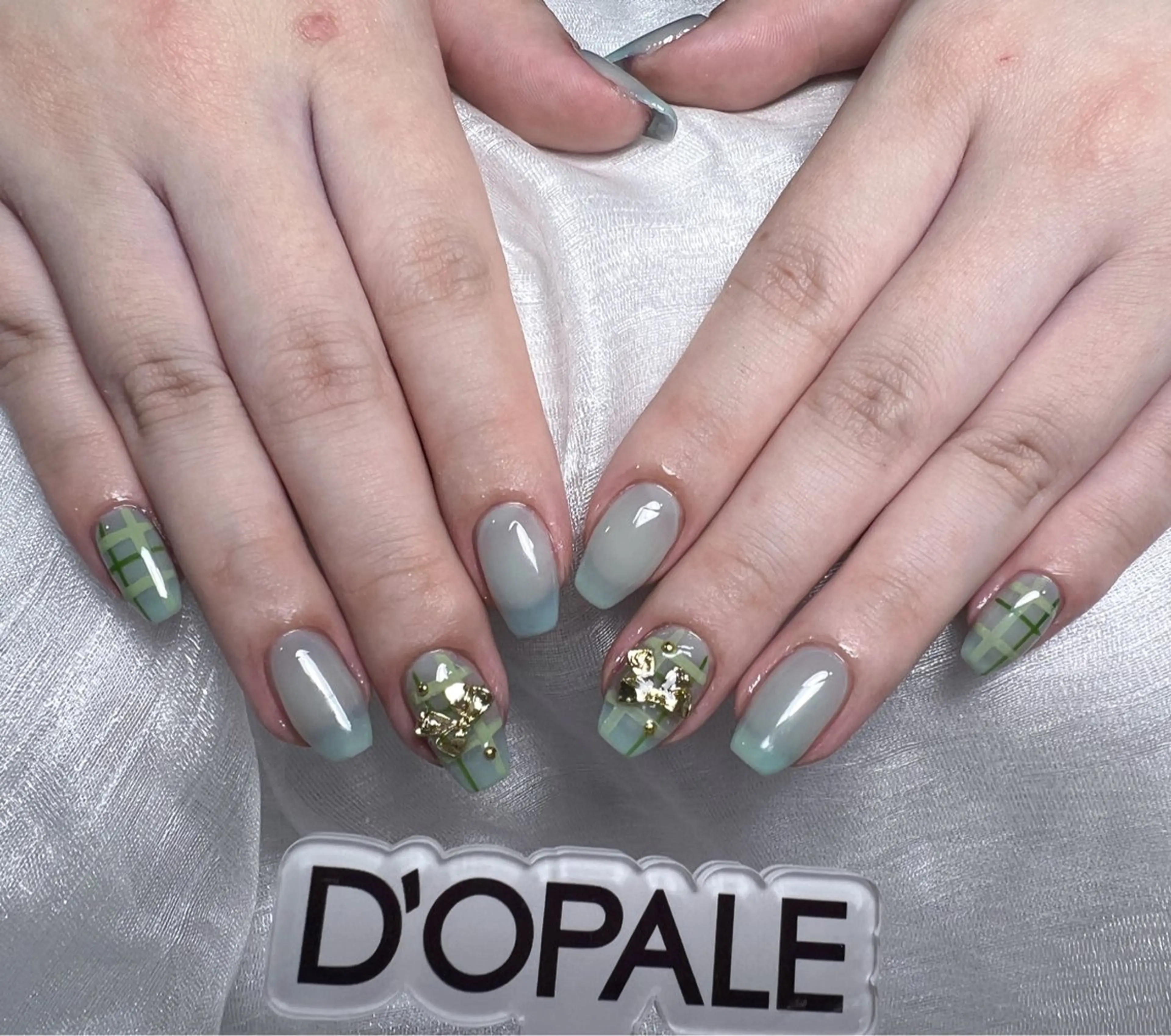 ネイル ハンドネイル D‘OPALEサロン所属・トパサロン 上野kkのネイルデザイン