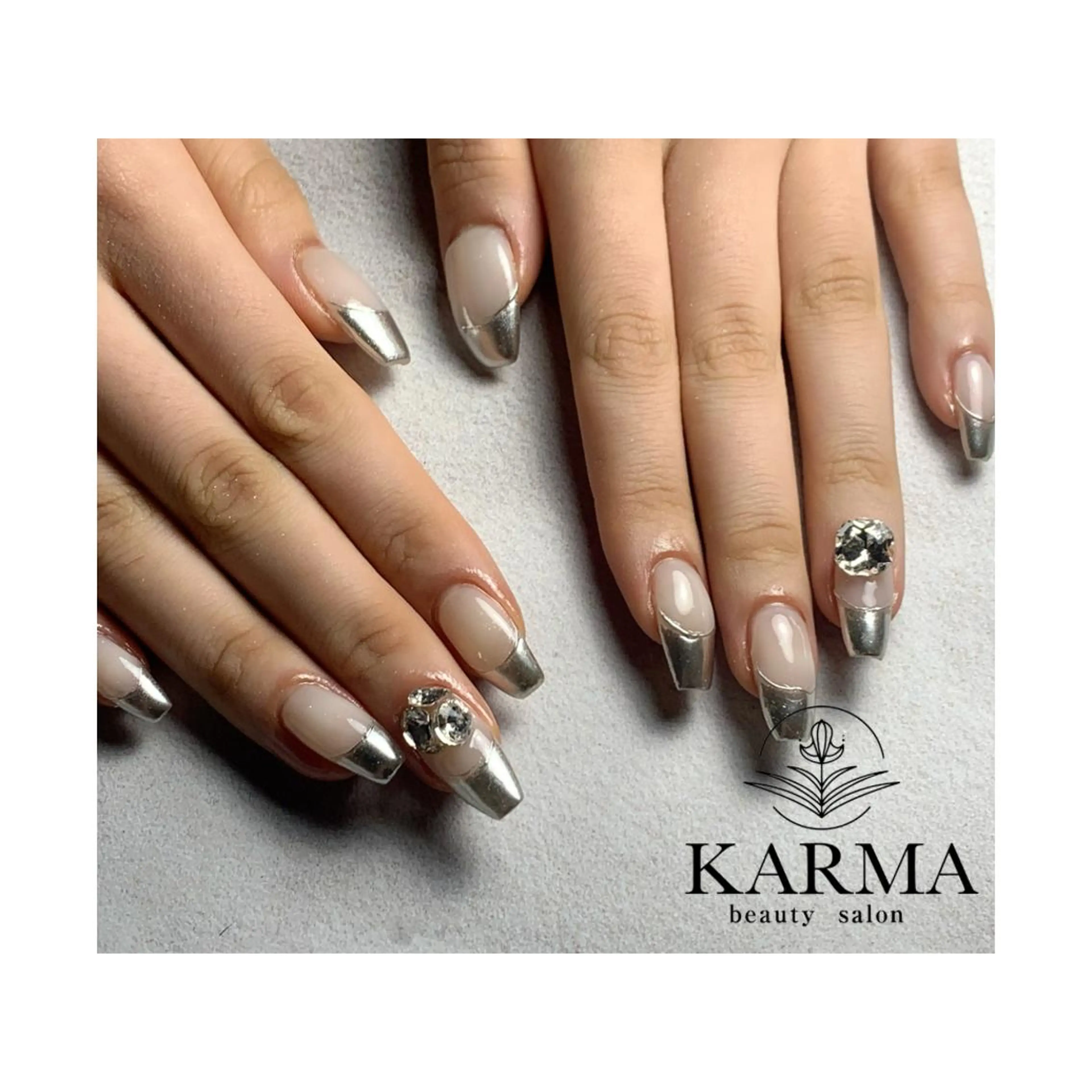 ロング ネイル ロング フレンチネイル ロングネイル ミラーネイル ハンドネイル KARMA salonのネイルデザイン