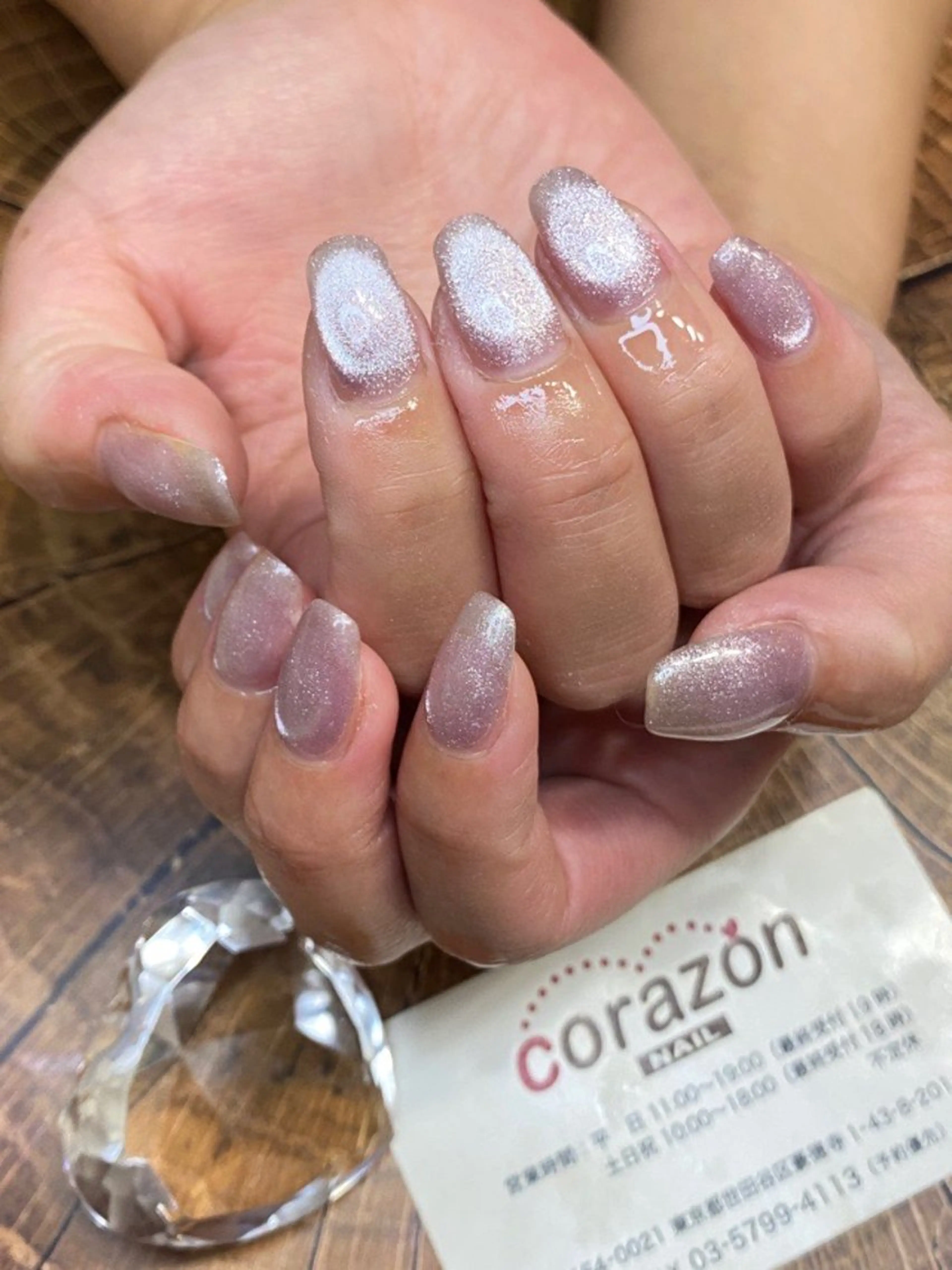 ネイル ジェルネイル マグネットネイル マグネットワンカラー ワンカラーネイル パープル ハンドネイル corazon所属・ネイリスト aicoのネイルデザイン