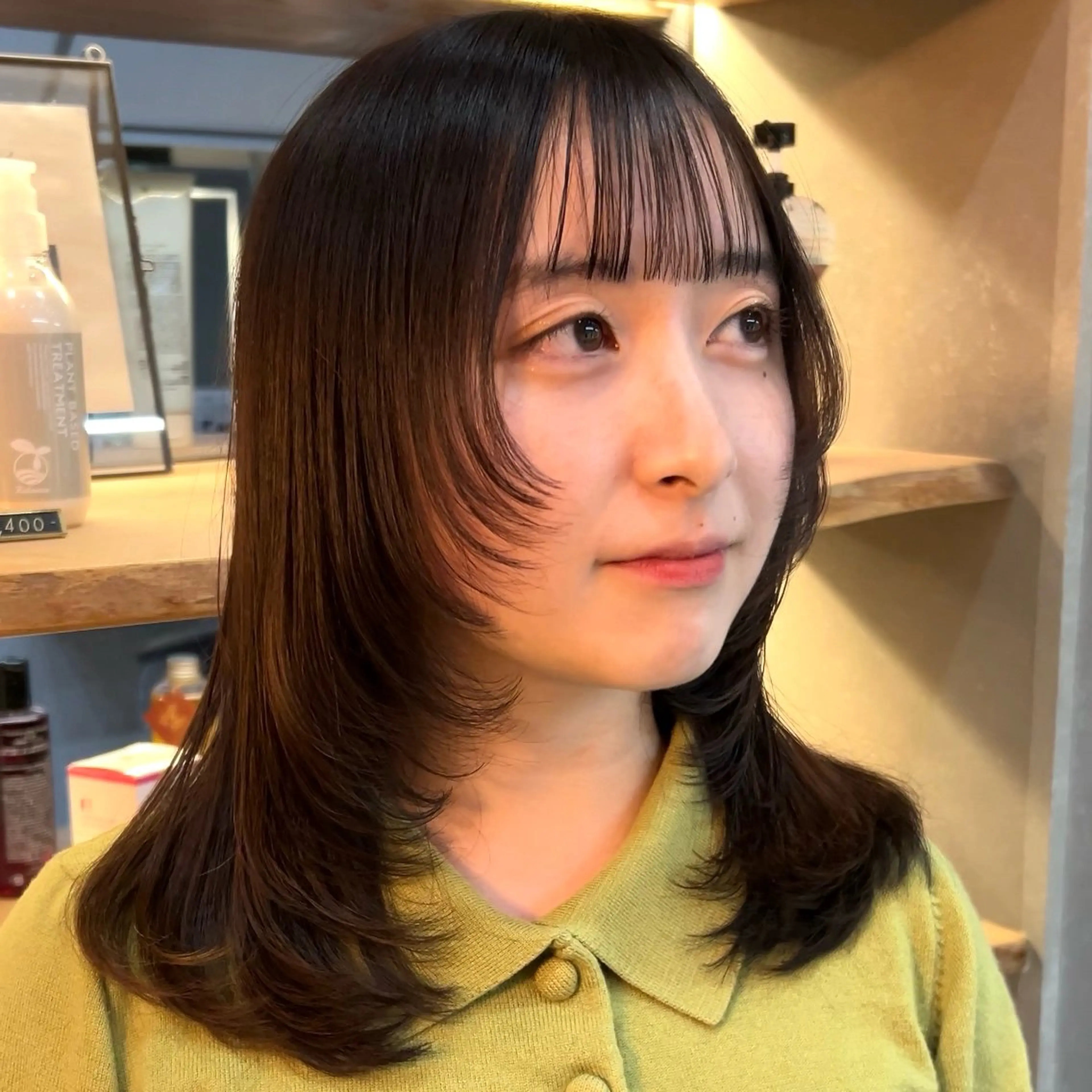ミディアム 顔周りカット ハイレイヤー レイヤーカット ヘアカラー トリートメント ボブ/くびれボブ/ 髪質改善/Ru-kaのヘアスタイル