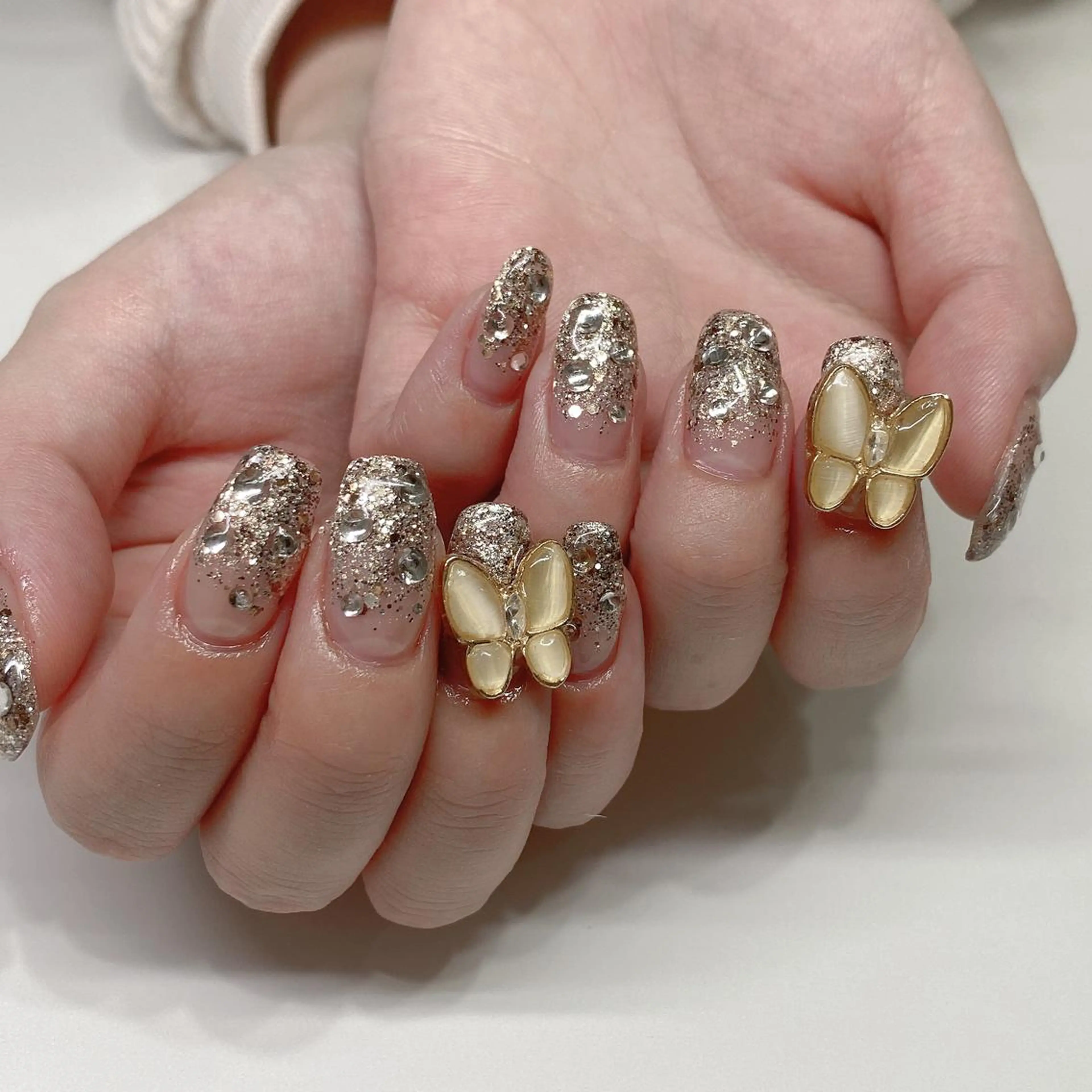 ミディアム Lety total beautyのネイルデザイン