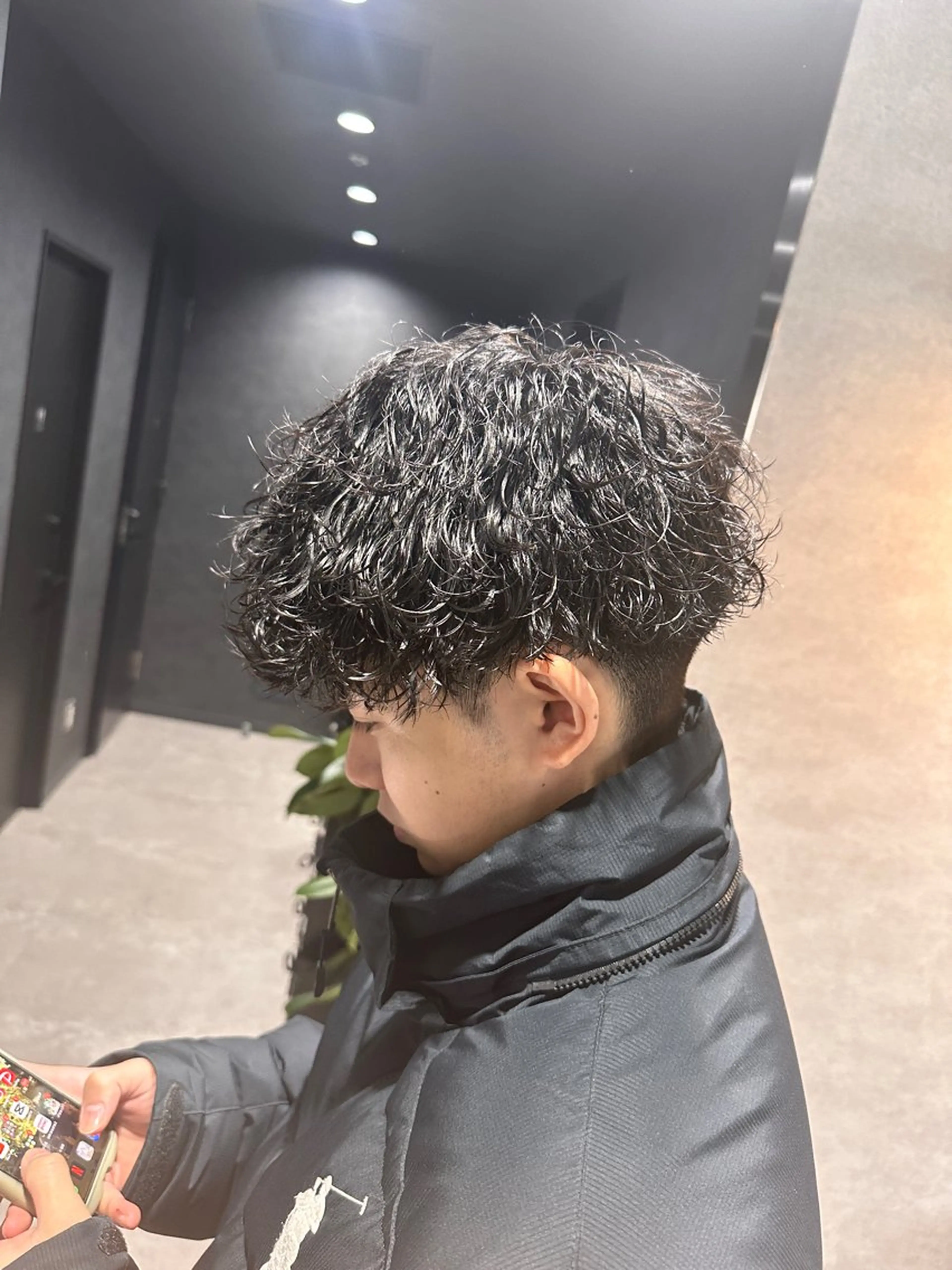 ショート パーマ メンズ 渋谷駅から徒歩1分 BLUCKメンズヘアのヘアスタイル