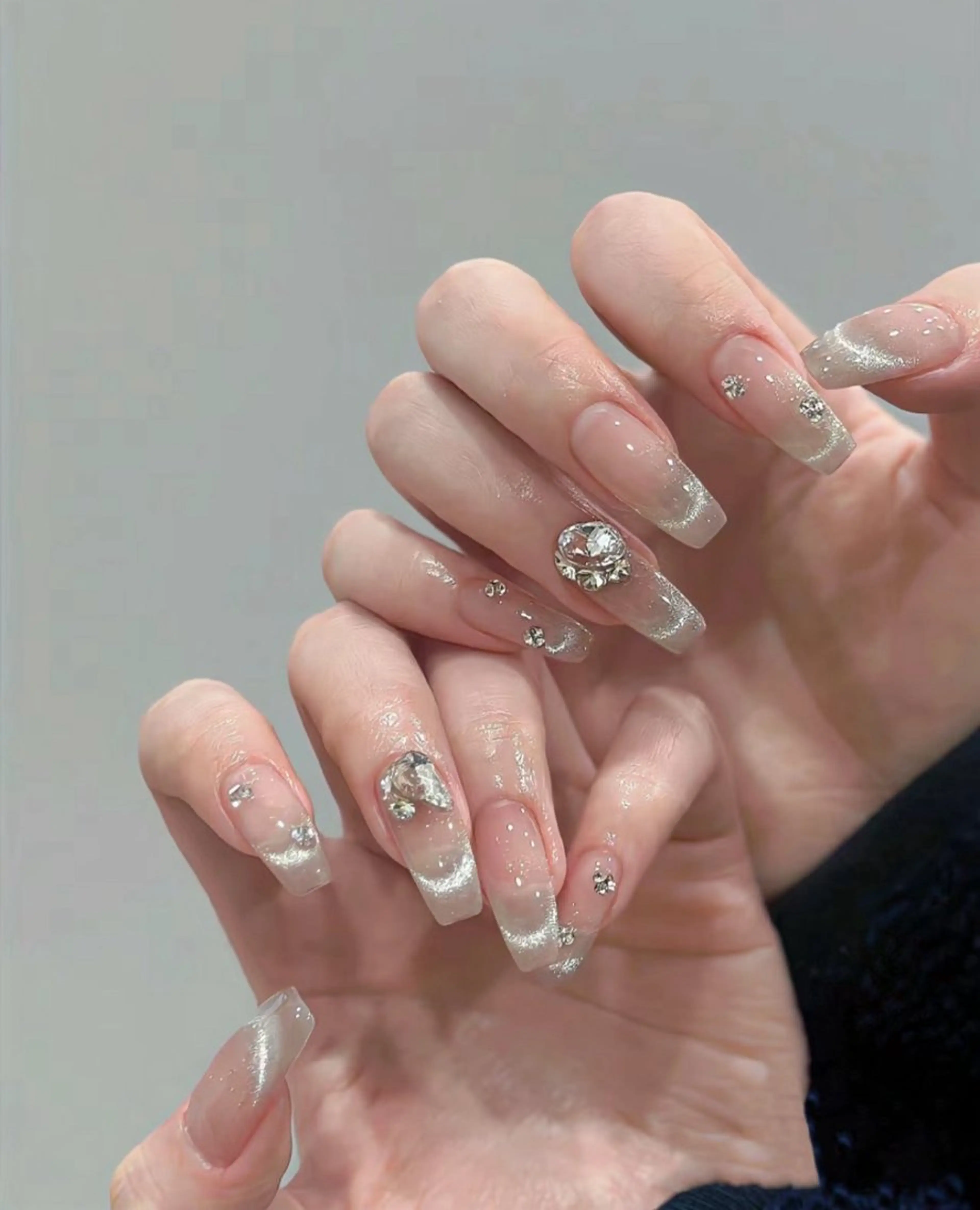 【💅チップ長さだし】カラ一マグネットグラデ一ョン🥰🥰ジェルオフ付き✨✨の写真