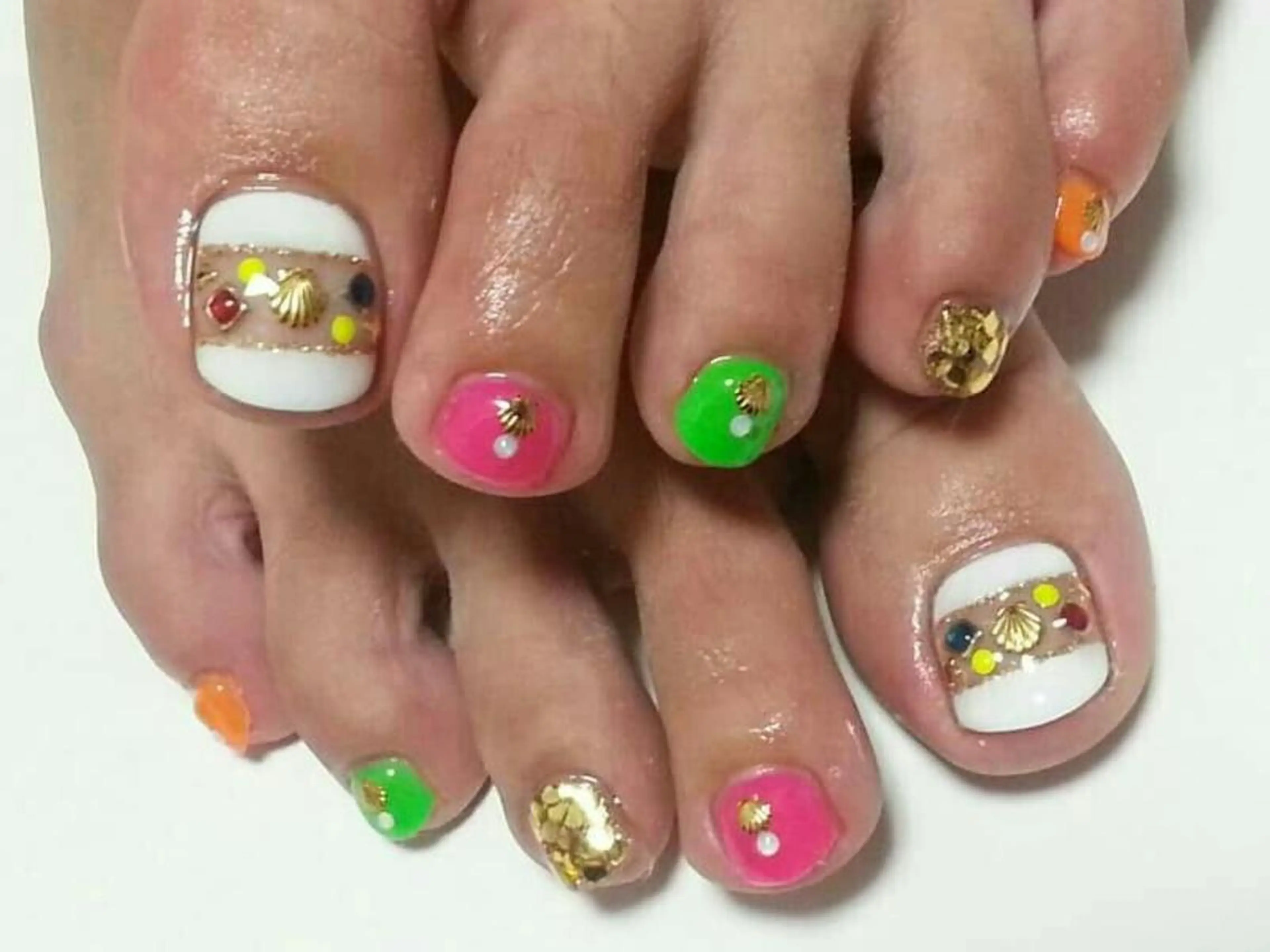 ネイル MALCAnail(マルカネイル)所属・荒木 莉奈のネイルデザイン