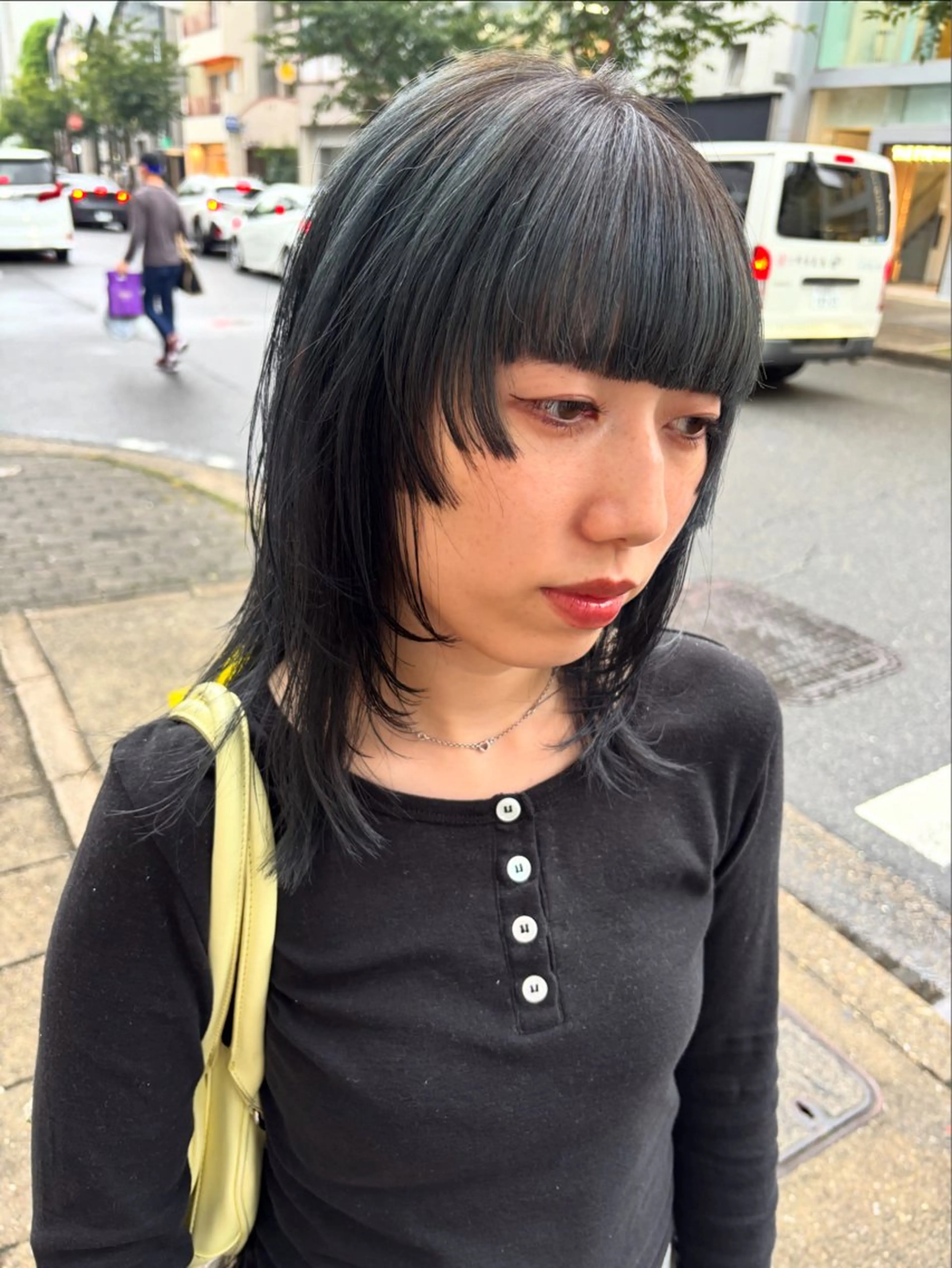 ミディアム カット ヘアカラー sea's所属・ヒラカホ/レイヤー /栄/デザインカラーのヘアスタイル