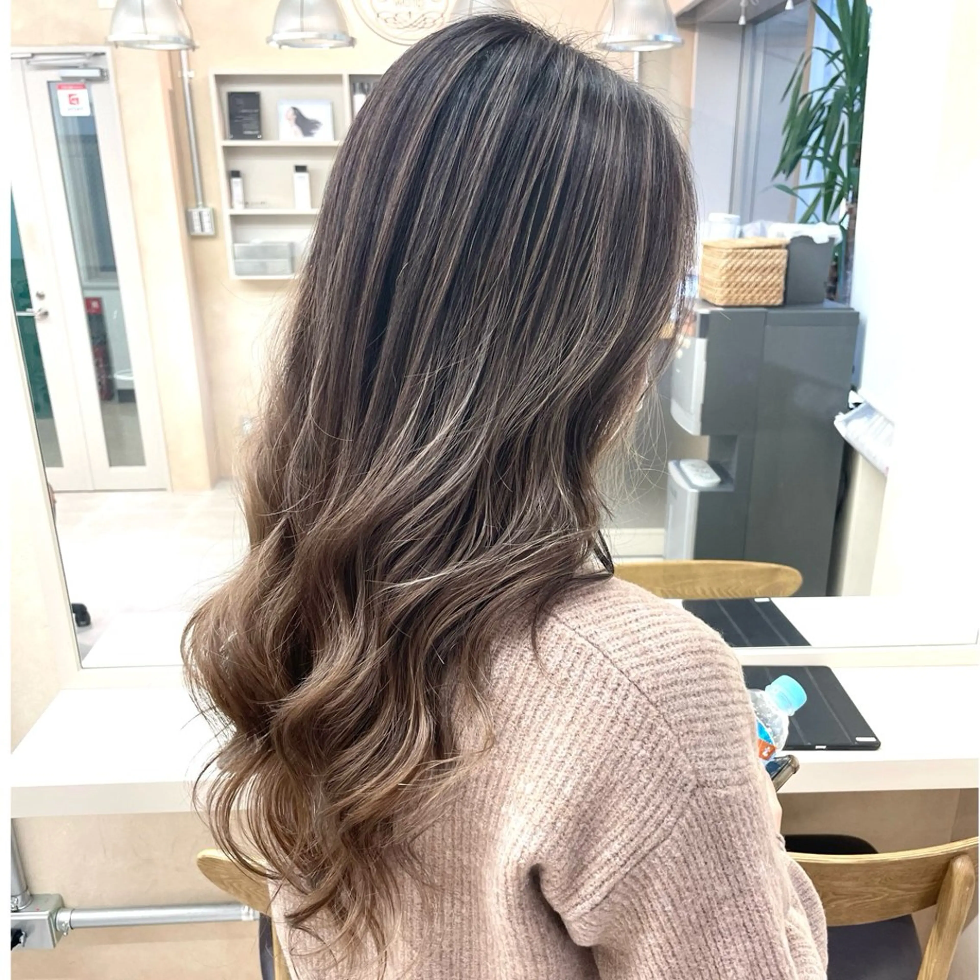セミロング カラー カット ヘアカラー トリートメント 奥山義進/ハイトーン /バレイヤージュのヘアスタイル