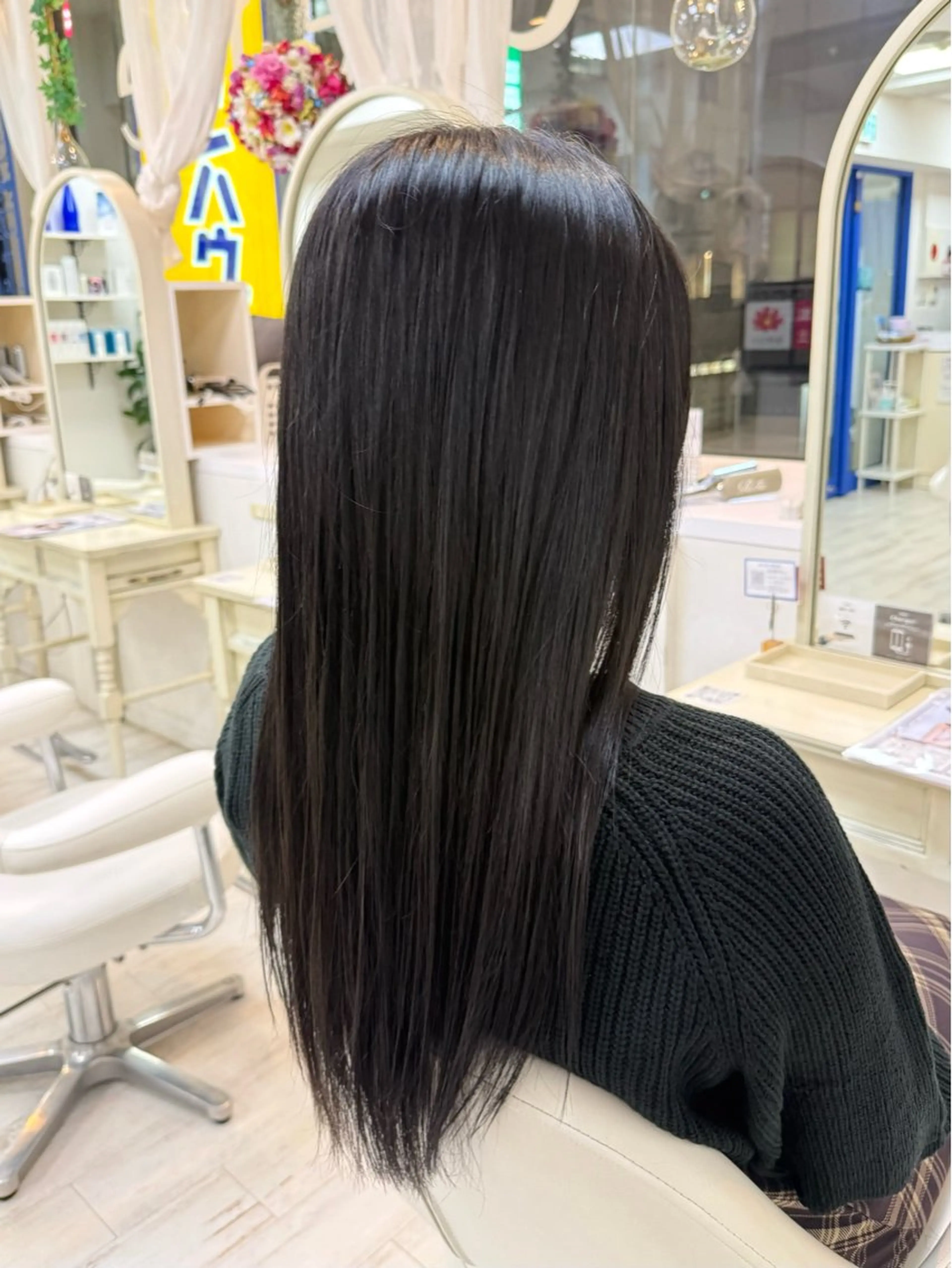 ロング カット ヘアカラー トリートメント 新籾 尚哉のヘアスタイル