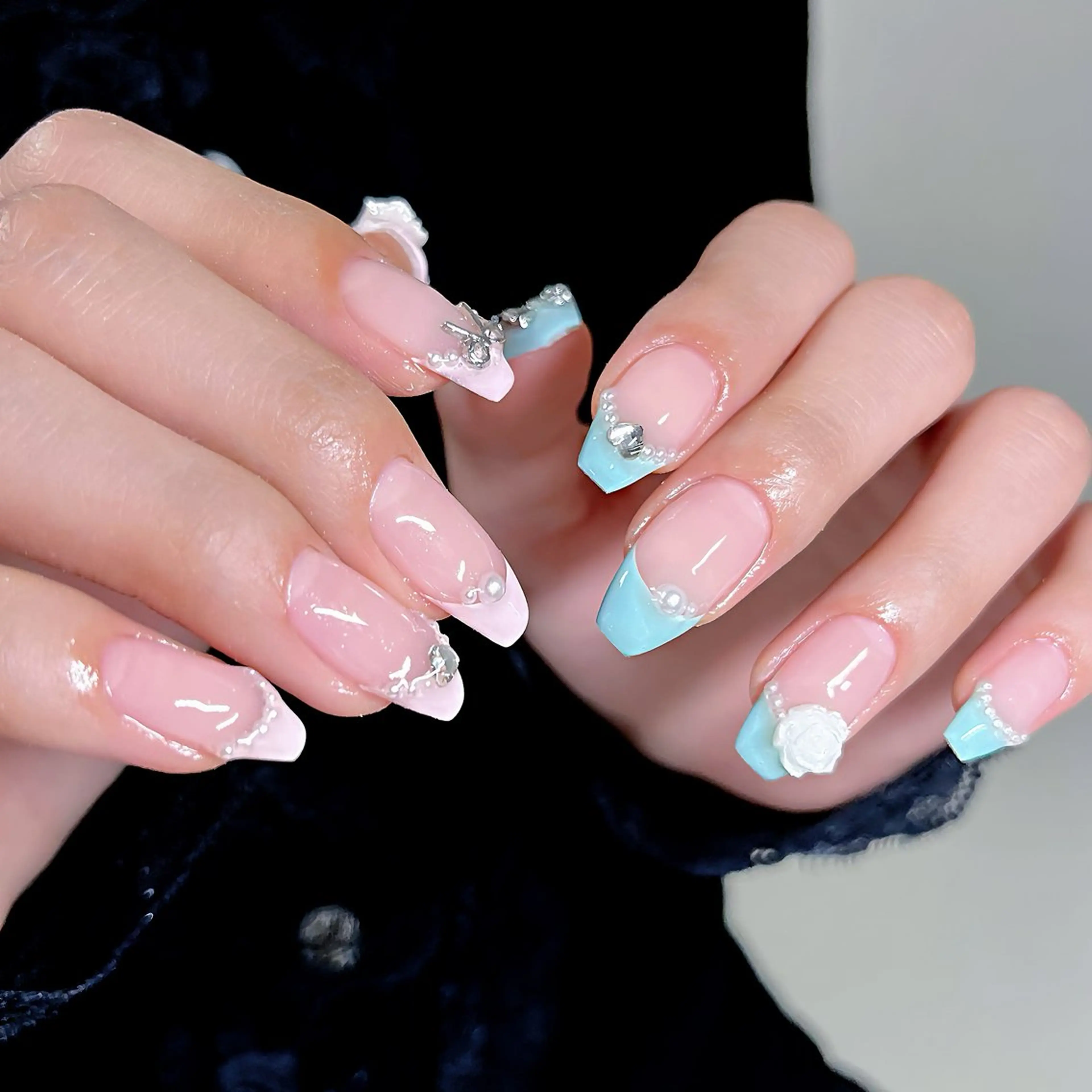 ネイル フレンチネイル 韓国ネイル マグネットネイル マグネットフレンチ ニュアンスネイル ハンドネイル 🫧OPELIA NAIL渋谷🫧のネイルデザイン