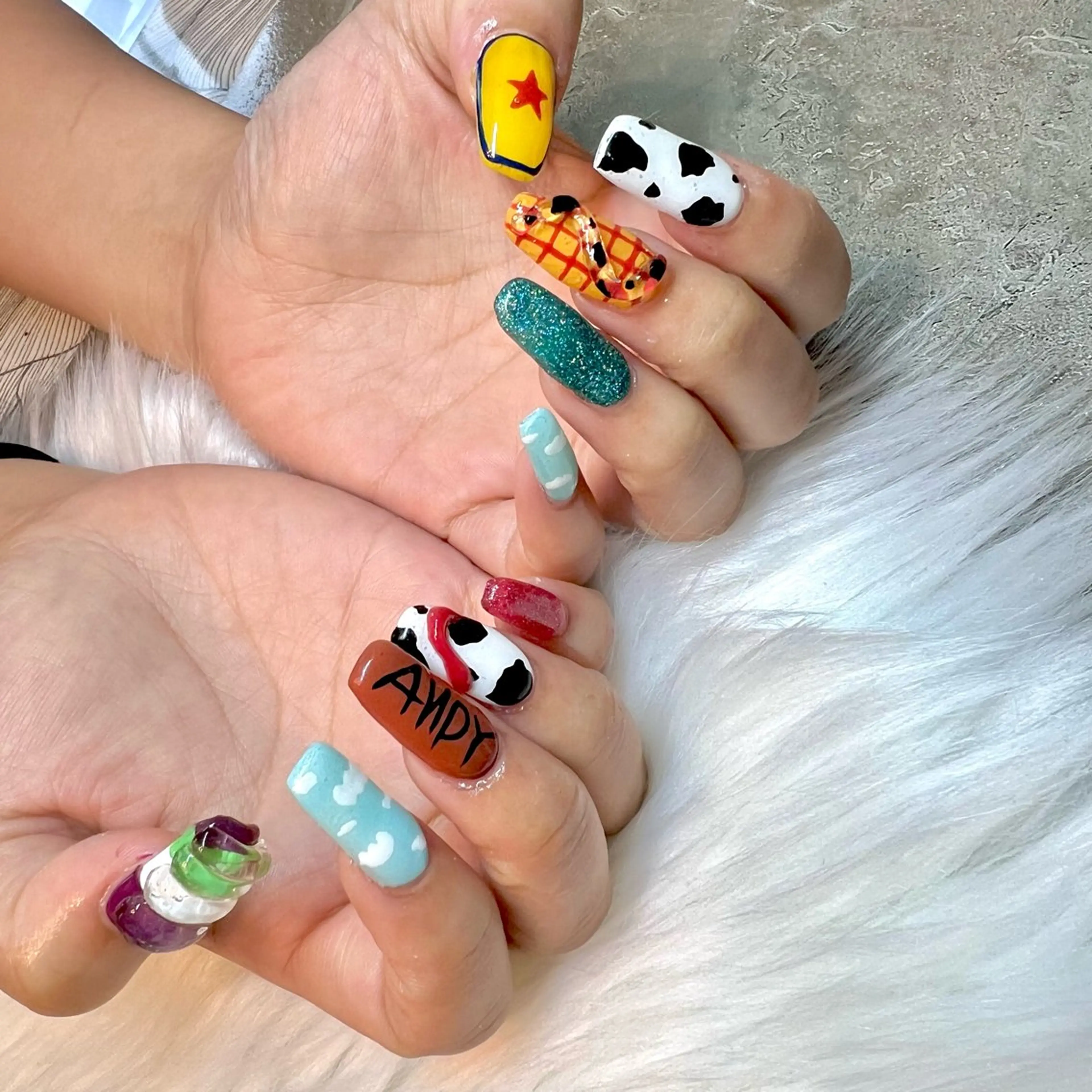 ネイル ハンドネイル Lily. ゆきみのネイルデザイン