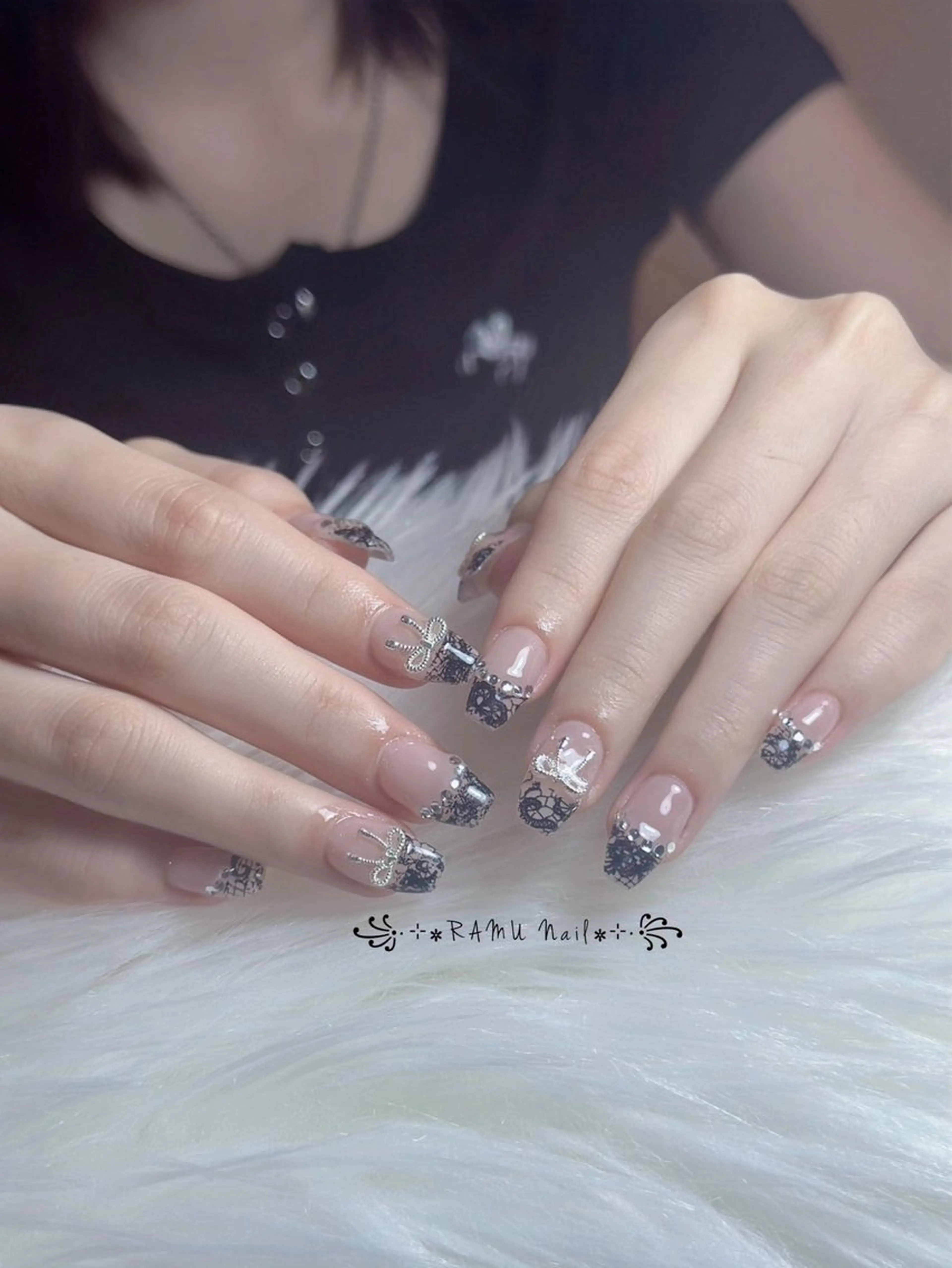 ネイル キラキラネイル マグネットネイル ミラーネイル ピンク 夏ネイル ハンドネイル RAMU Nail 恵比寿店のネイルデザイン