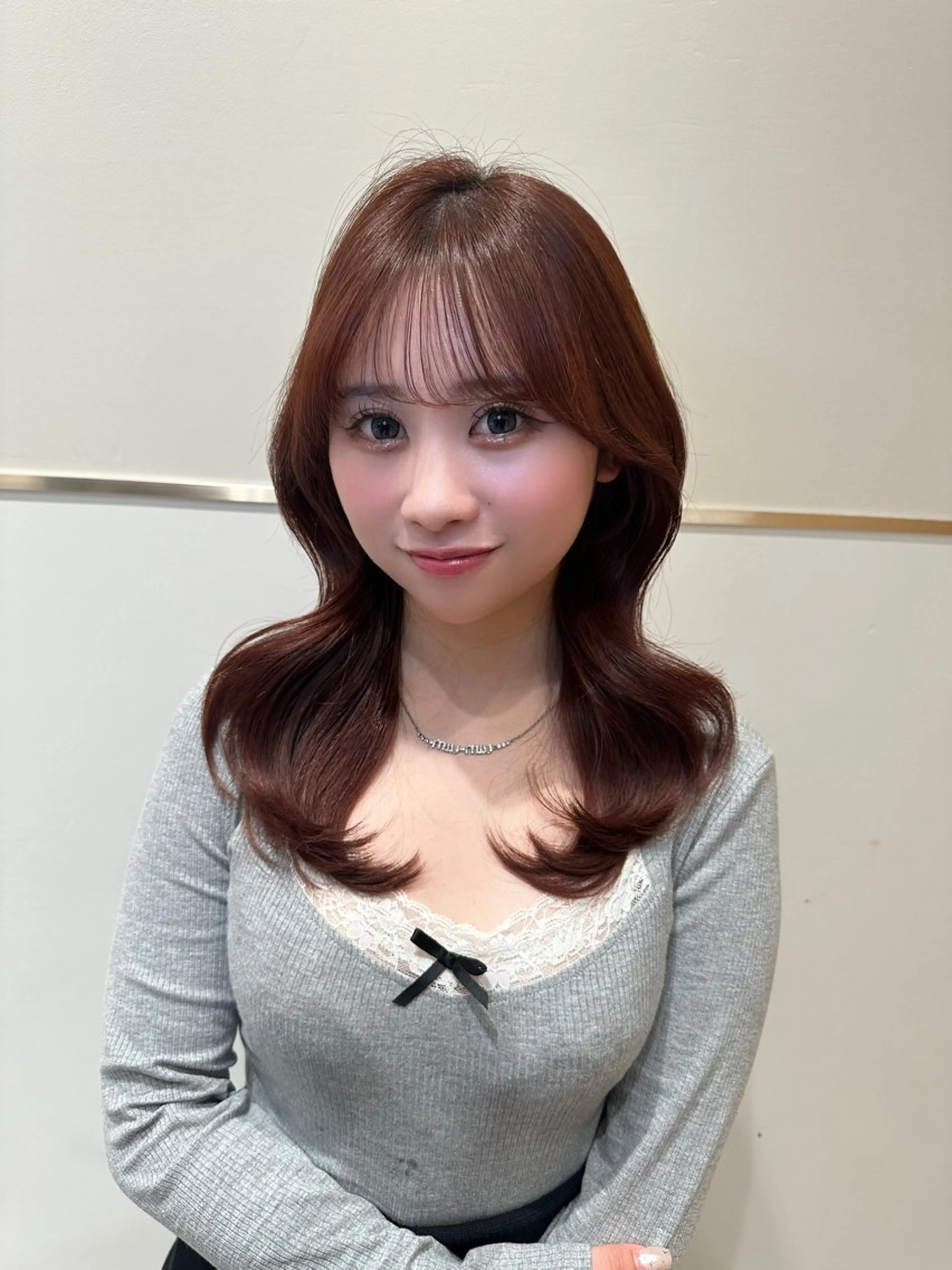 セミロング MAEUL所属・🍑韓国風レイヤー 🍑莉子のヘアスタイル