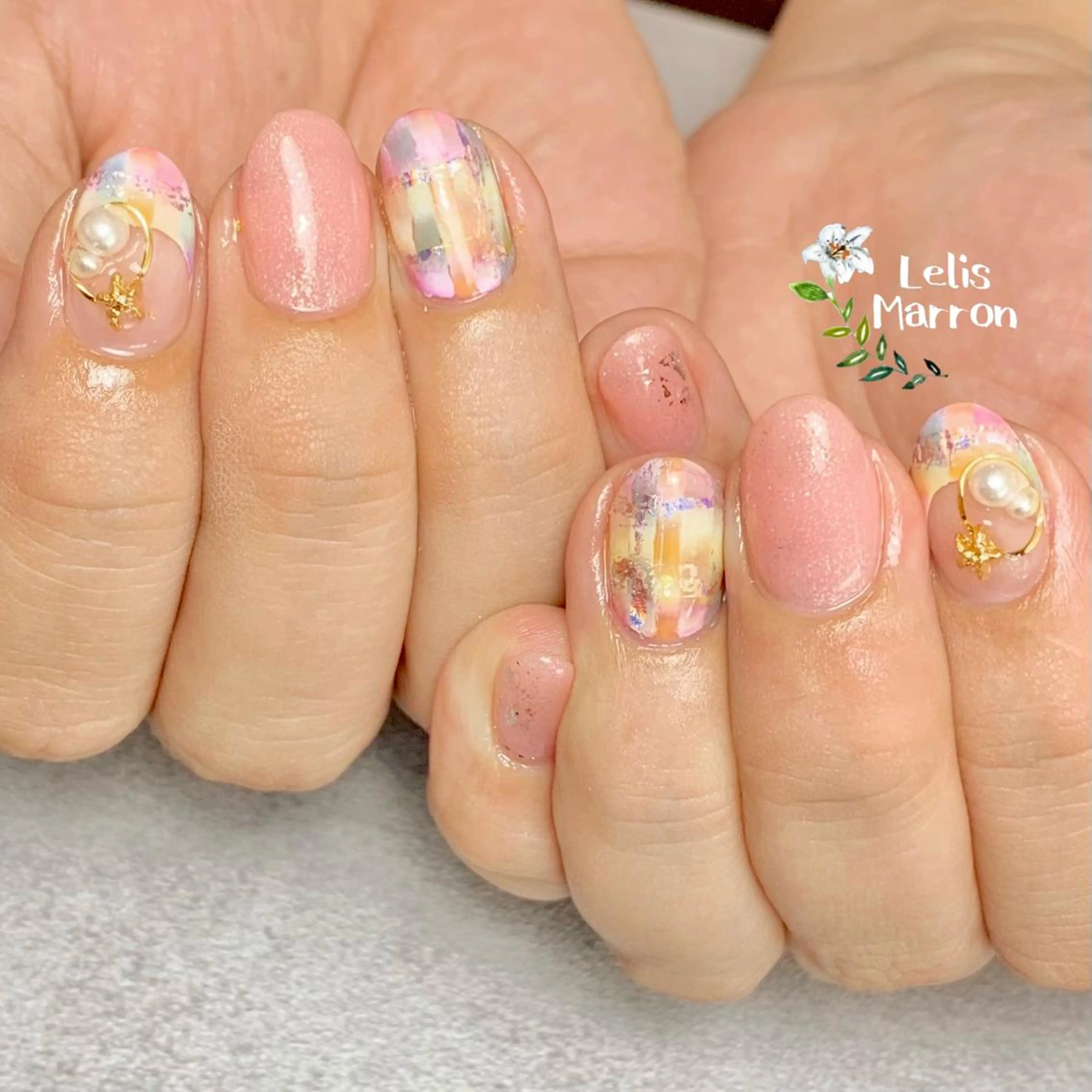 ネイル アートネイル オフィスネイル ピンク Lelis Marron所属・岸 侑李のネイルデザイン