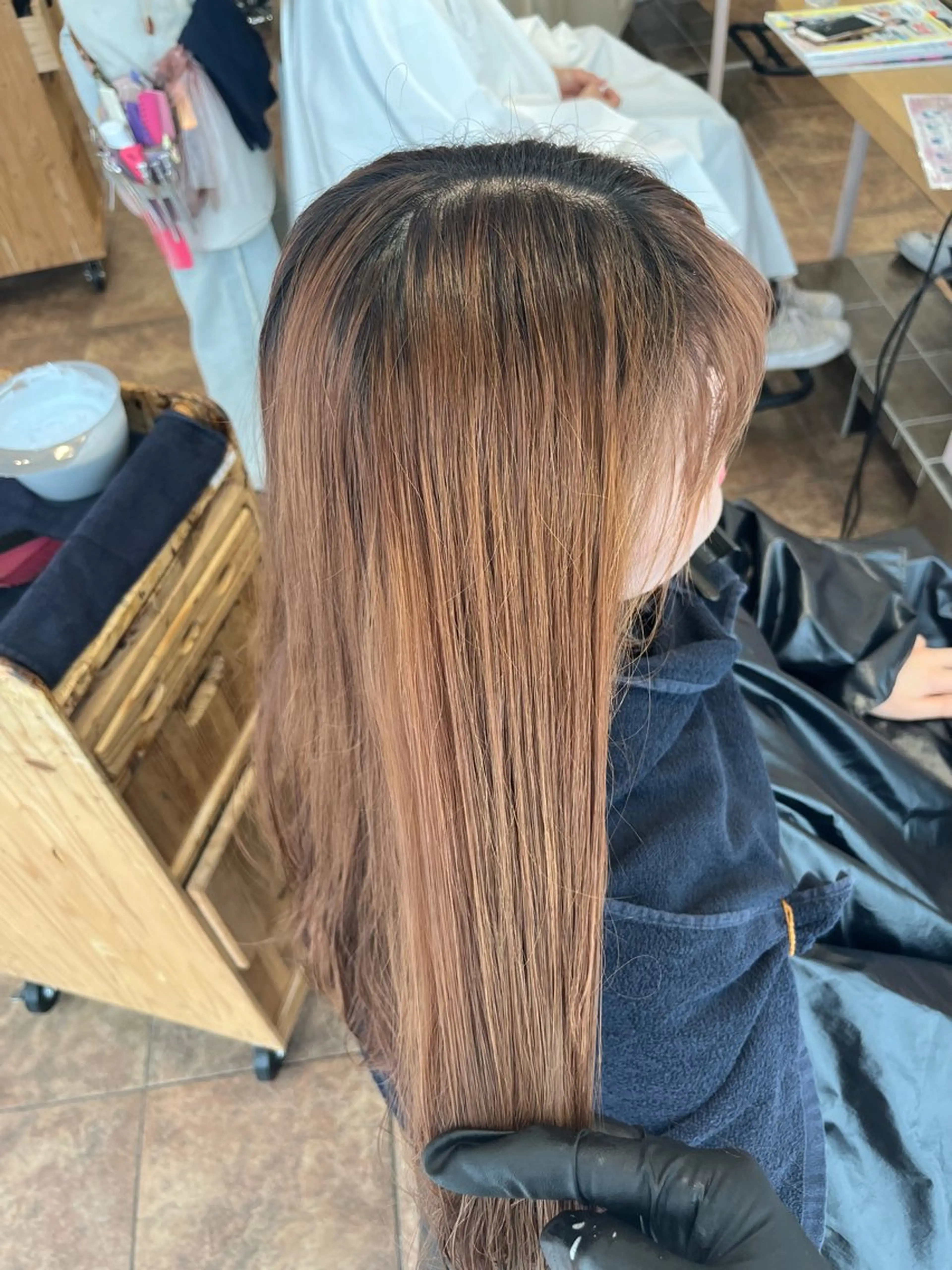 ロング カラー ブリーチ ハイトーンカラー ヘアカラー トリートメント 北村 優斗のヘアスタイル