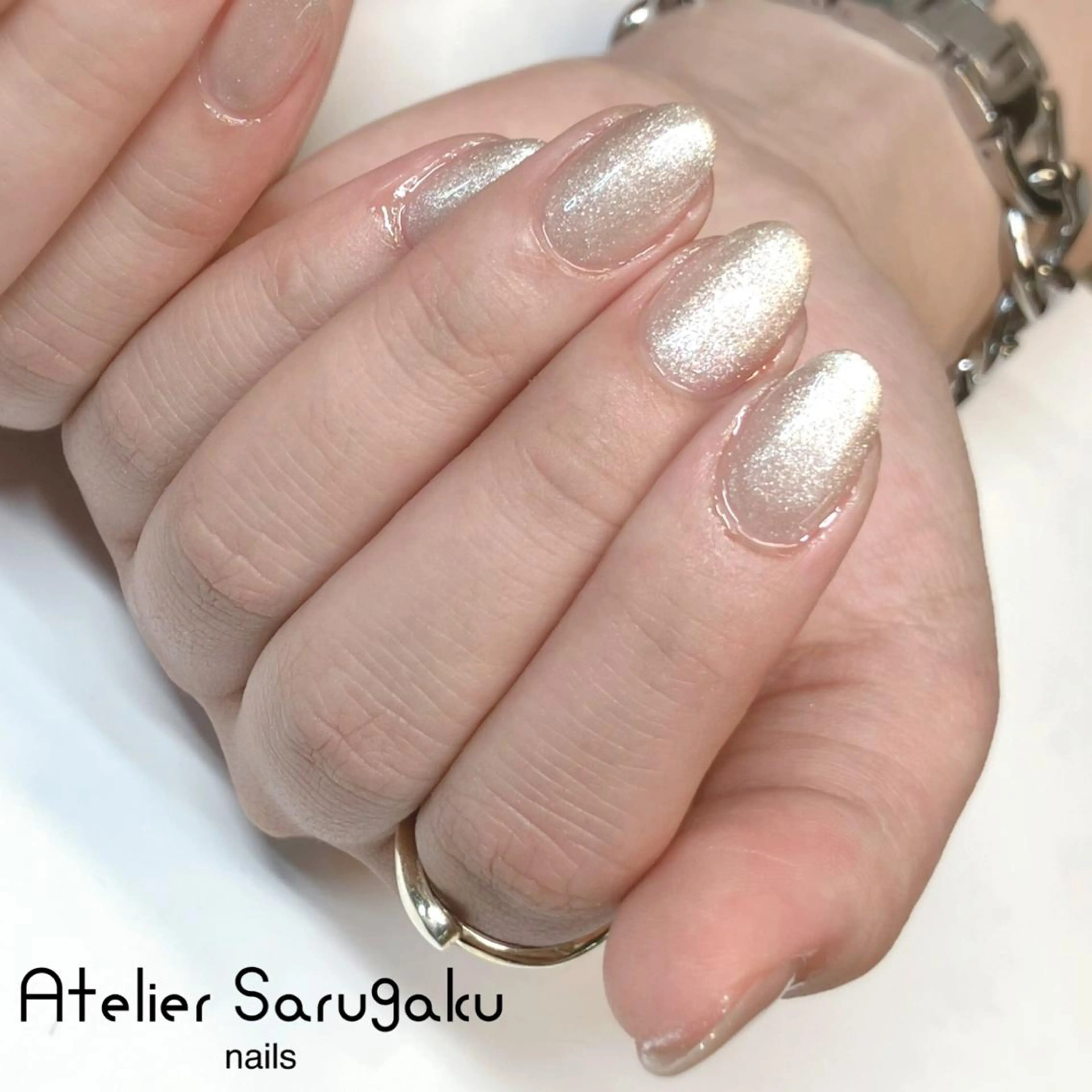 ミディアム ハンドネイル sususu. shiomiのネイルデザイン