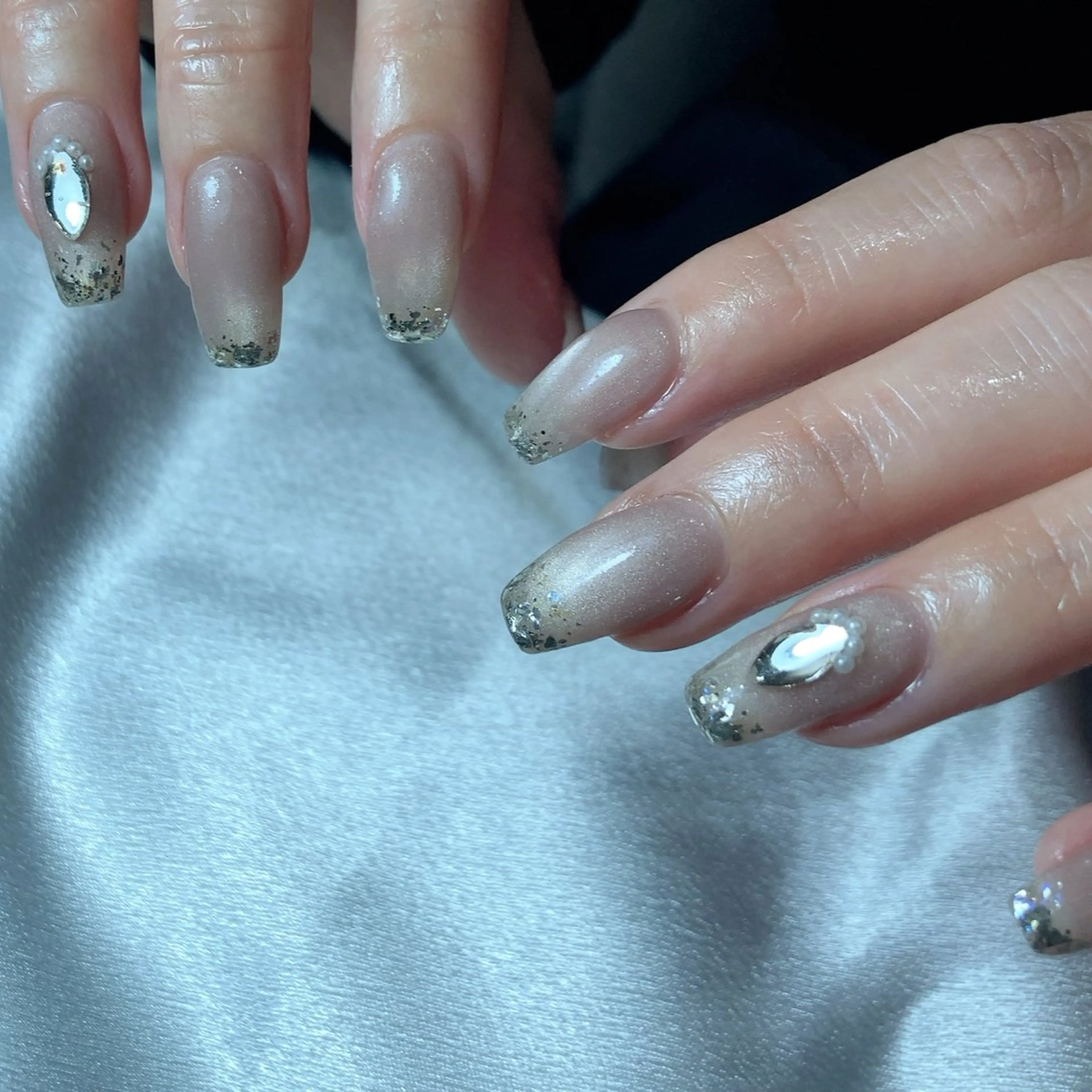 ネイル Legit nail salonのネイルデザイン