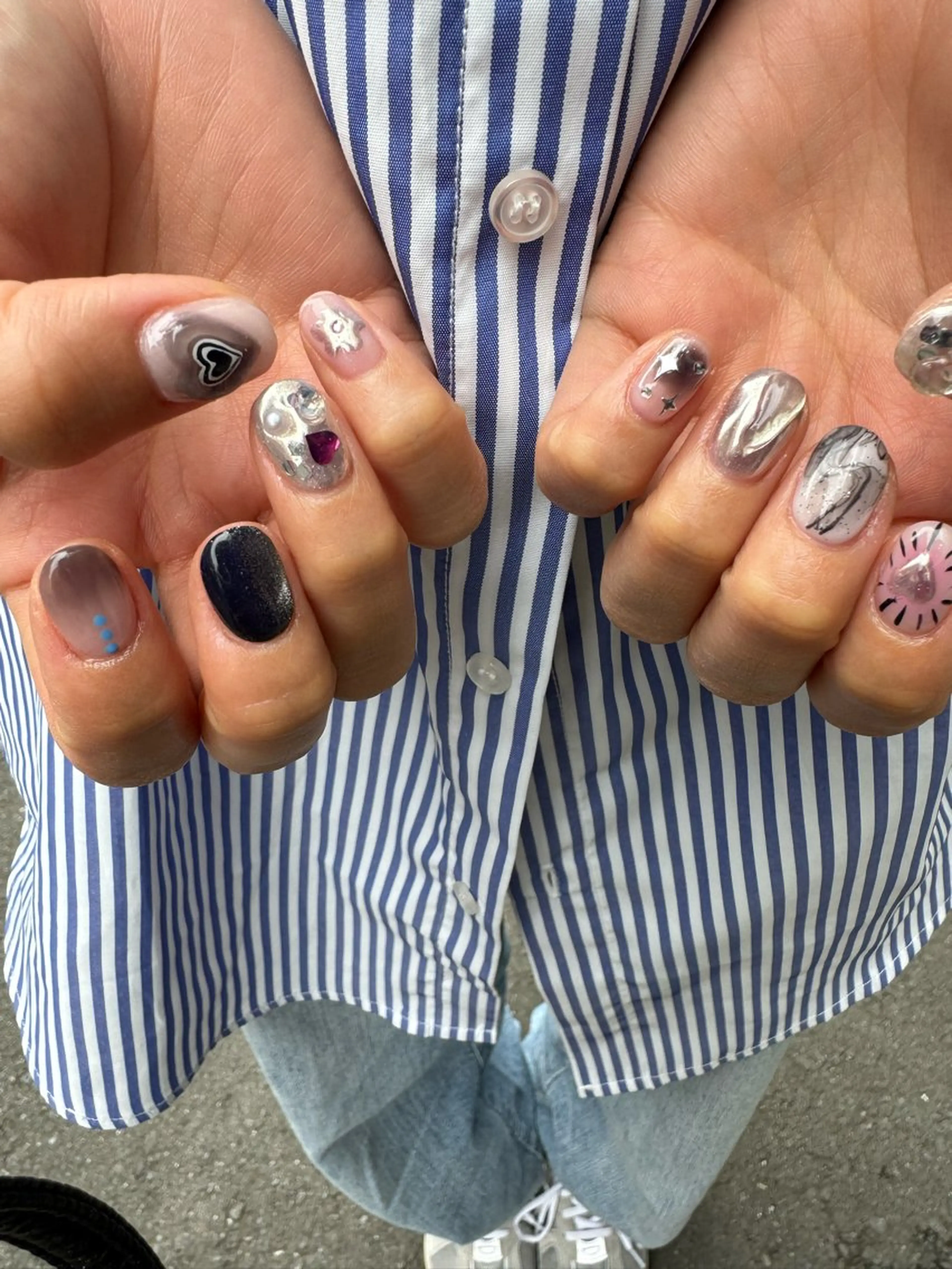 ネイル フレンチネイル ハート ロングネイル マグネットネイル ミラーネイル MH_ Nailのネイルデザイン