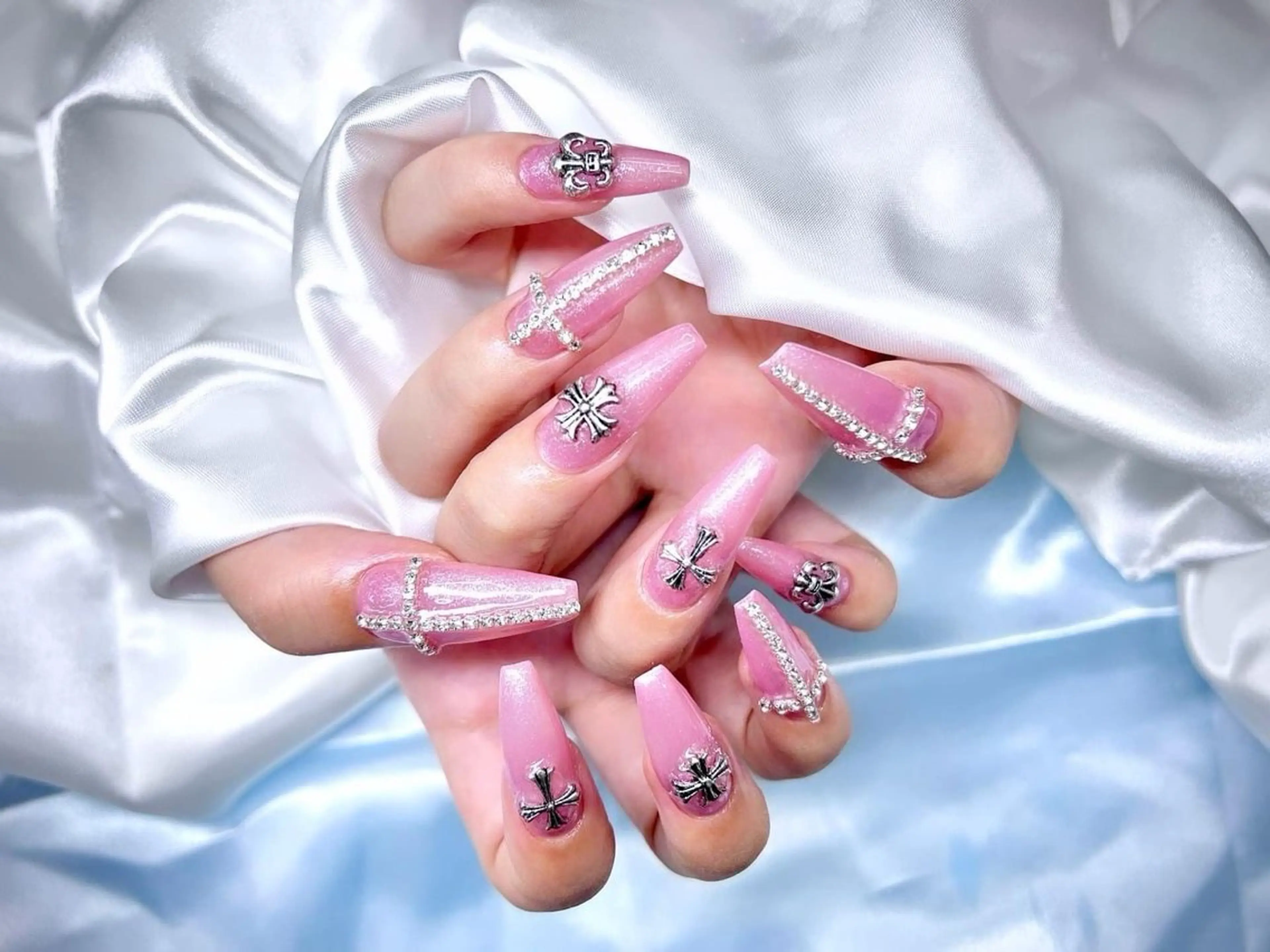 ネイル RiNo Nail Salon所属・RinO Nail 大阪のネイルデザイン