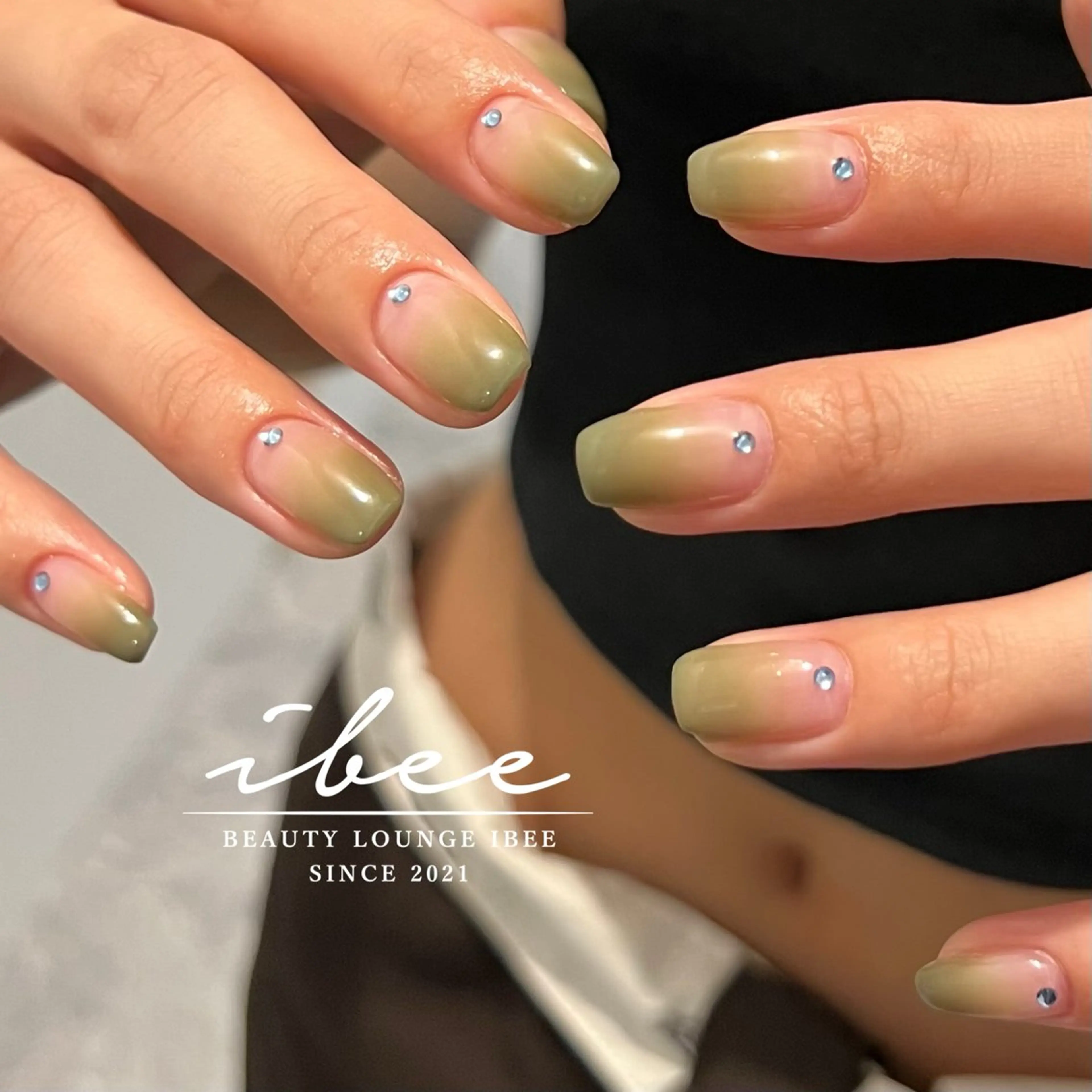 ネイル ハンドネイル ibee nail 🤍yumiのネイルデザイン