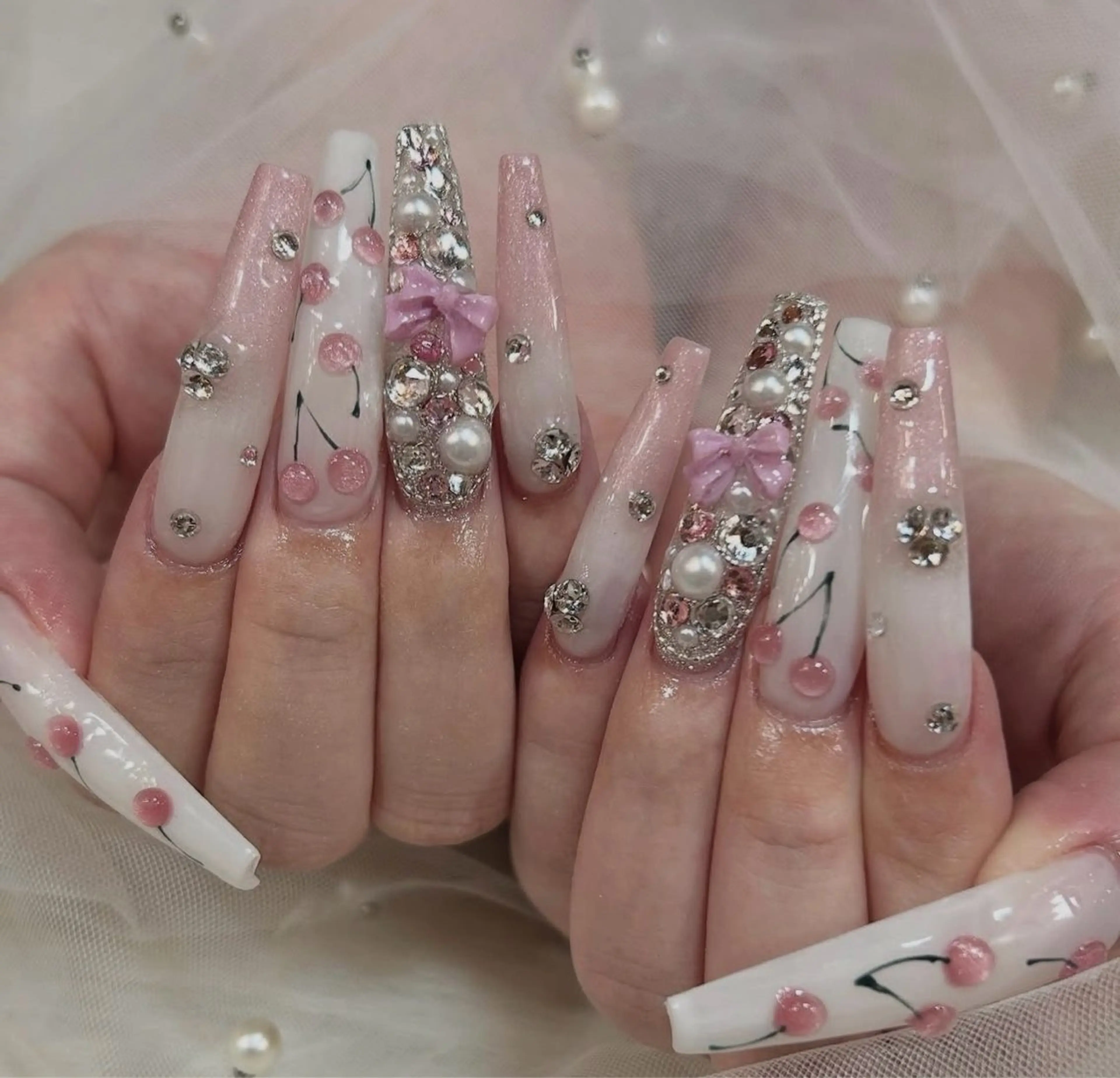 ネイル アートネイル 成人式 ジェルネイル ニュアンスネイル 夏ネイル ハンドネイル Jenn Nail Salonのネイルデザイン