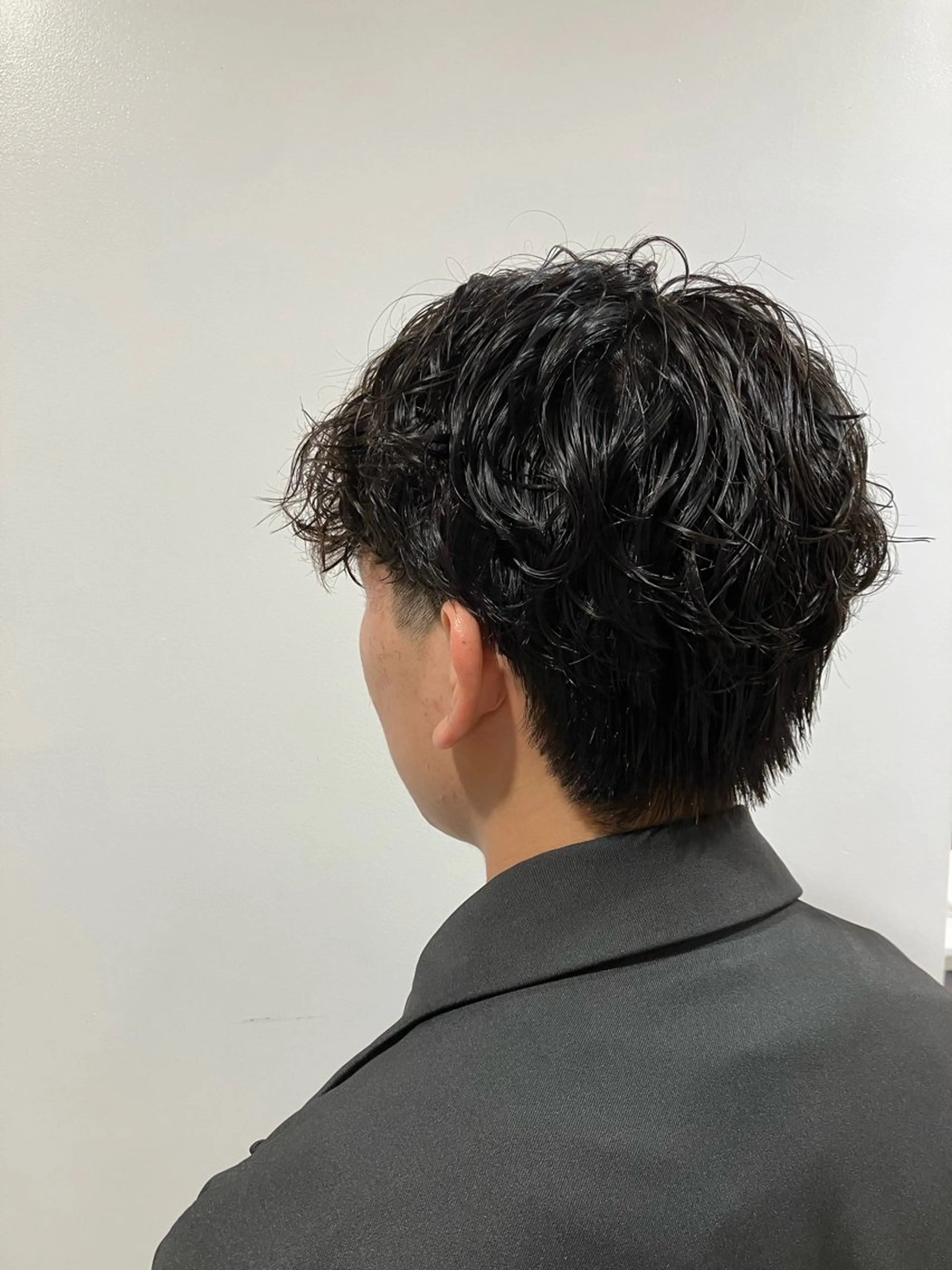 ショート パーマ メンズ パーマ ニュアンスカラー／ メンズ🌙久住綾香のヘアスタイル