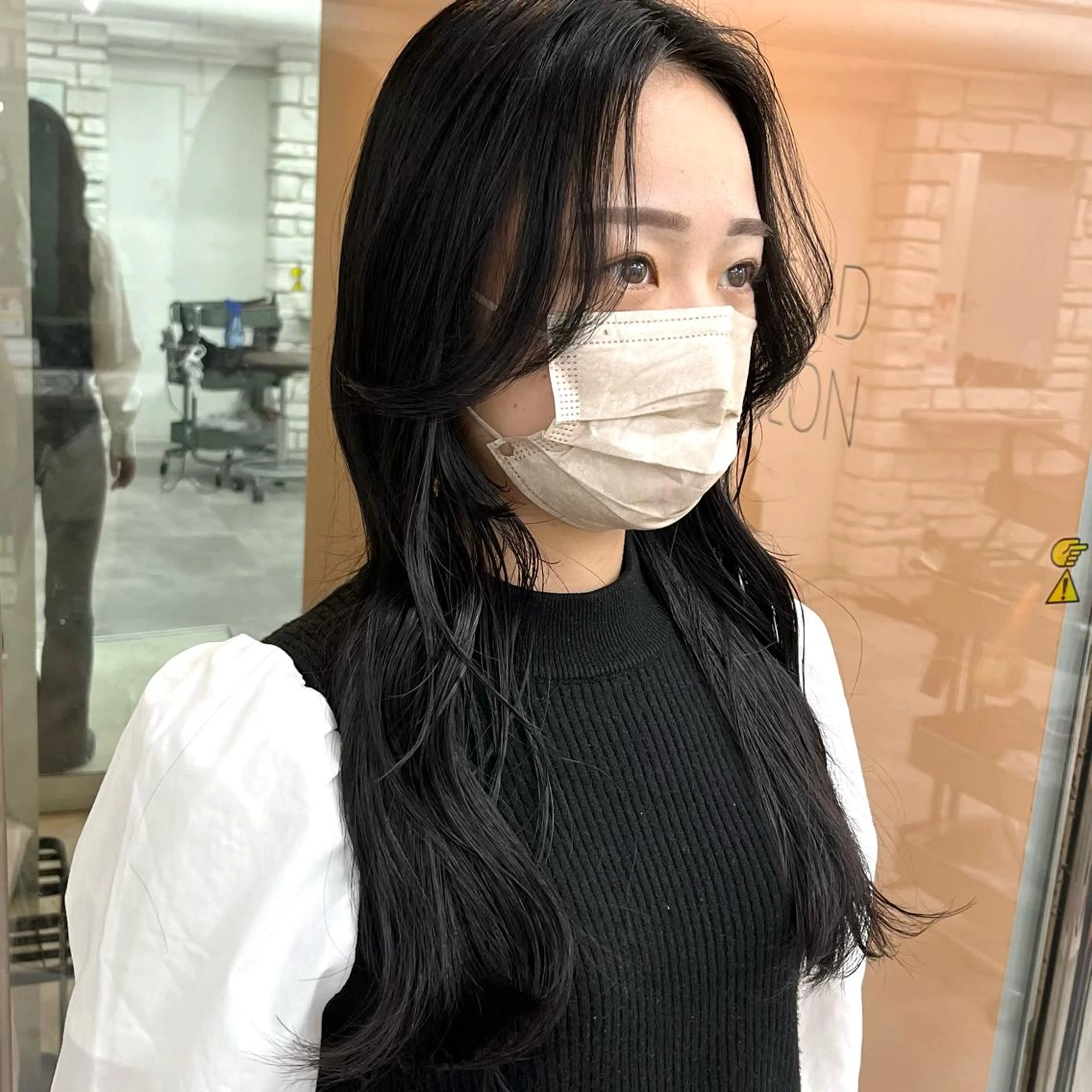 ロング カラー 透明感カラー カット ヘアカラー トリートメント 天王寺髪質改善なら よしみさん✨のヘアスタイル