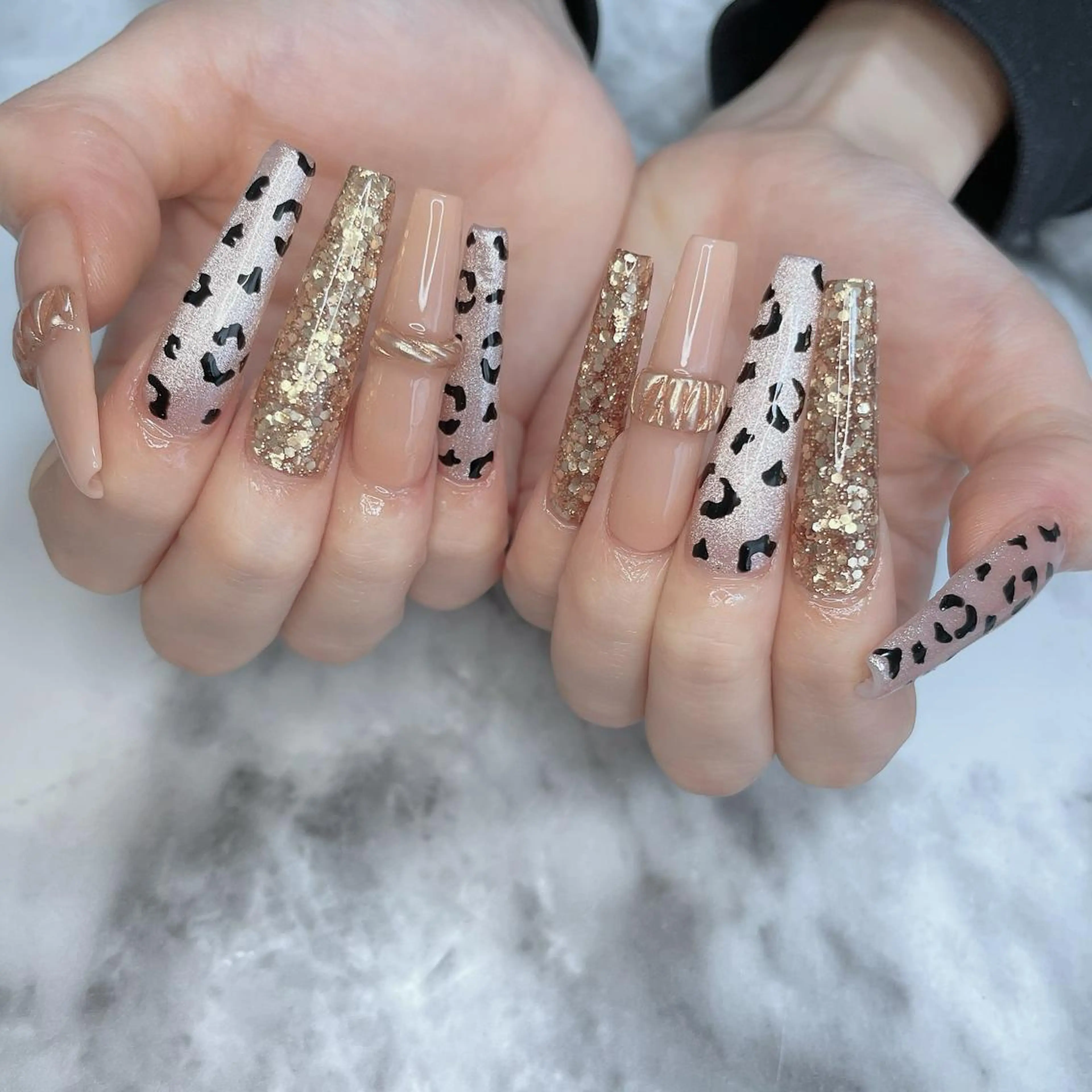 ネイル ジェルネイル ロングネイル マグネットネイル ハンドネイル salon de belnetta所属・kayo 💅のネイルデザイン