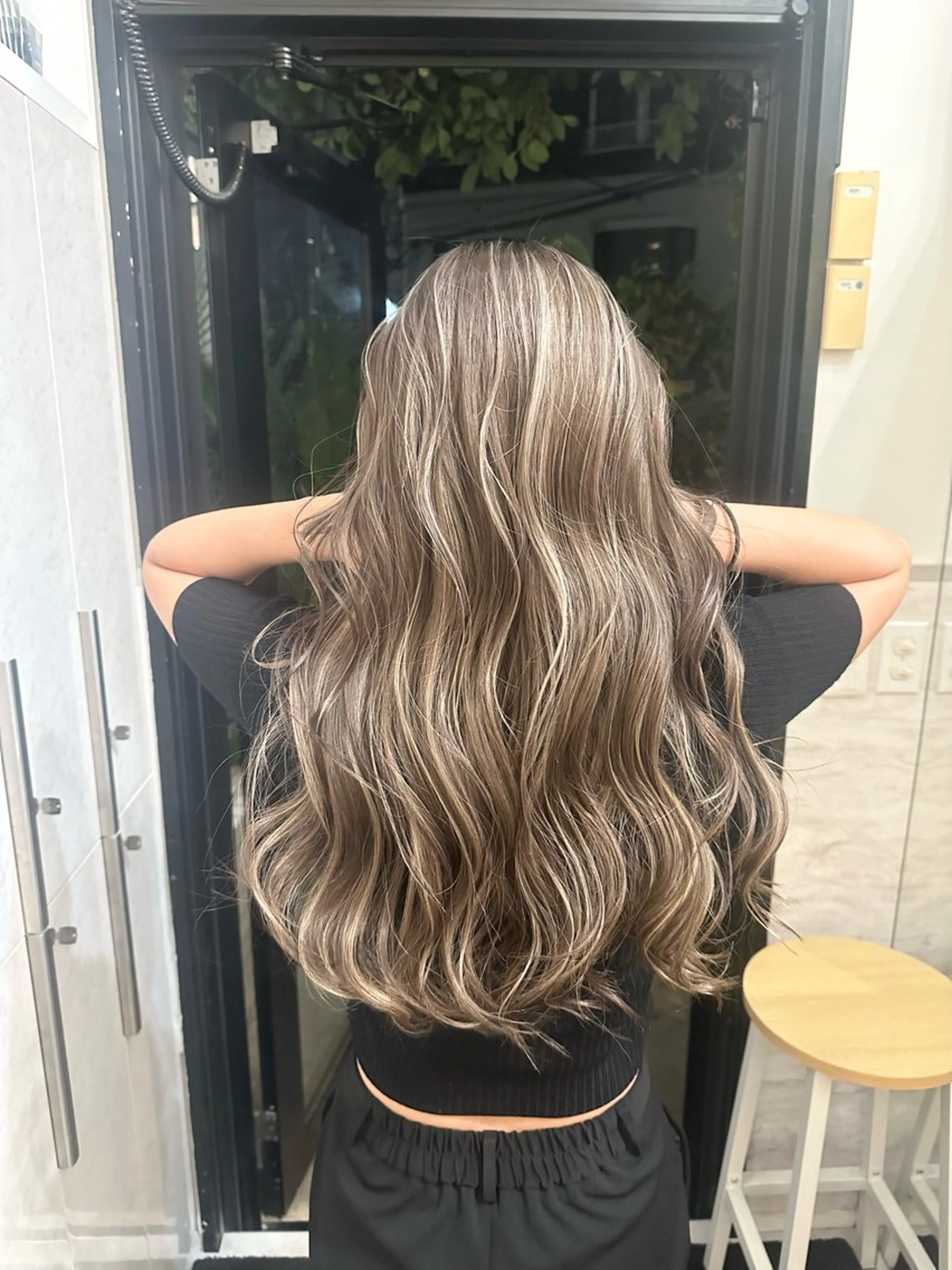 ロング Dimo＆所属・レイヤーカット 🐶ダイスケ🐶のヘアスタイル