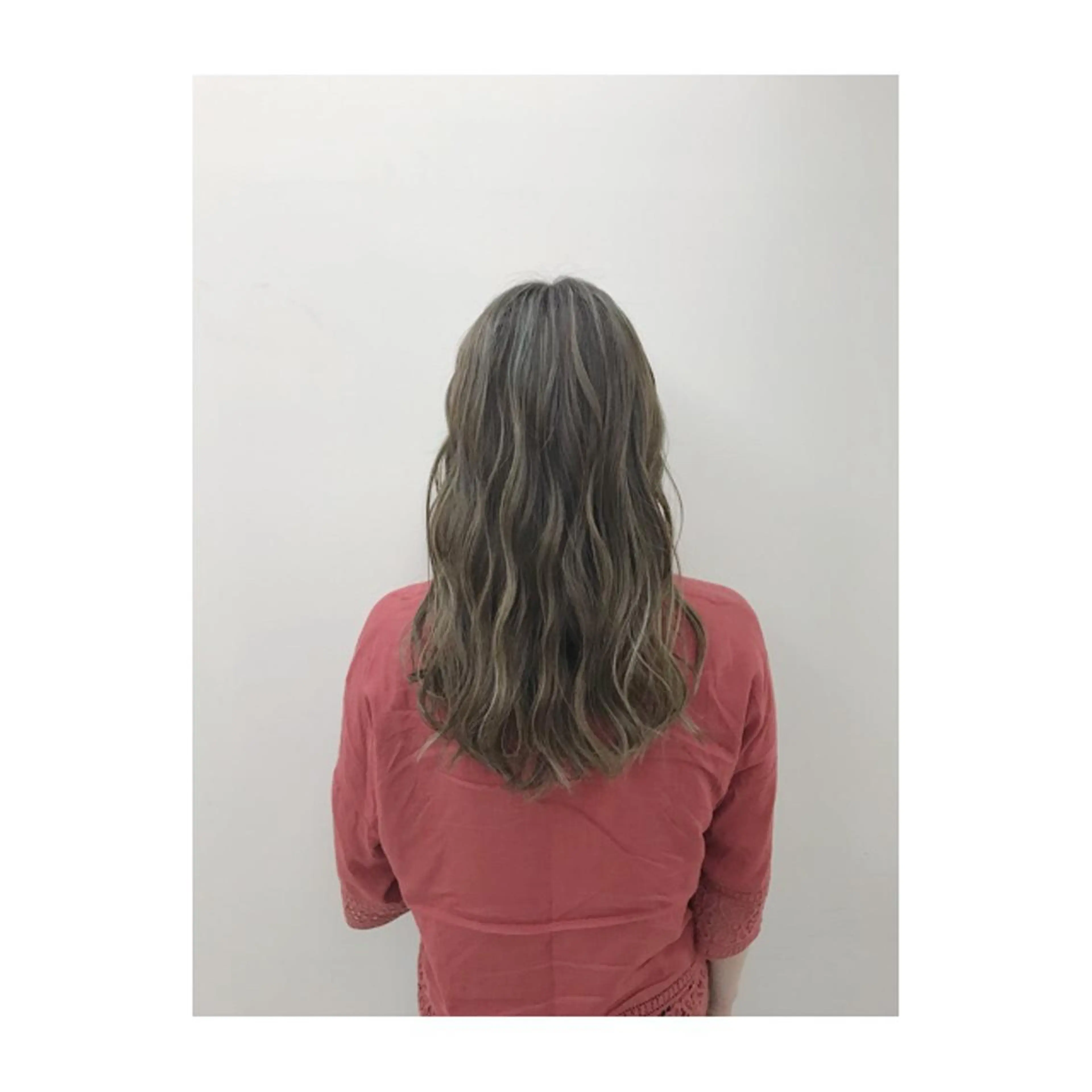 ロング カラー 永岡 鉄平のヘアスタイル