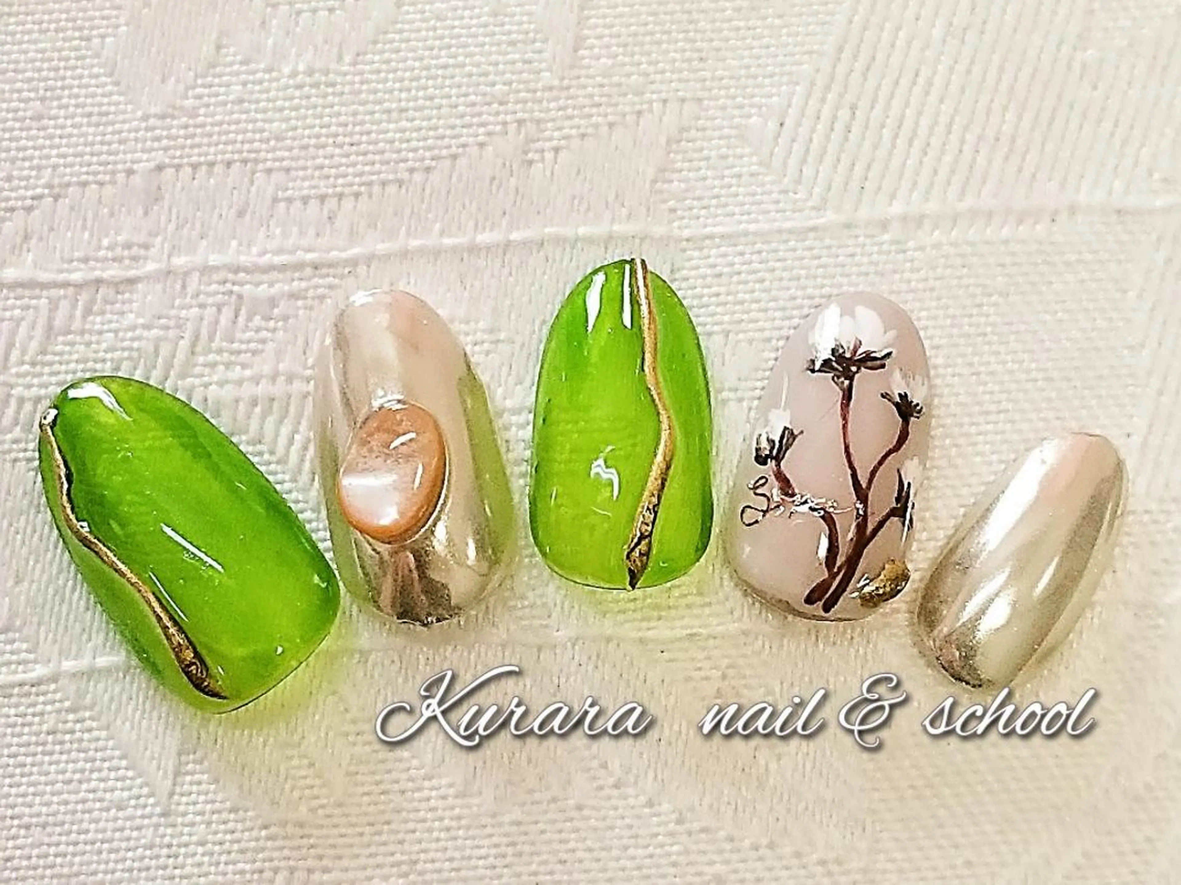 ネイル Kurara Sawadaのネイルデザイン