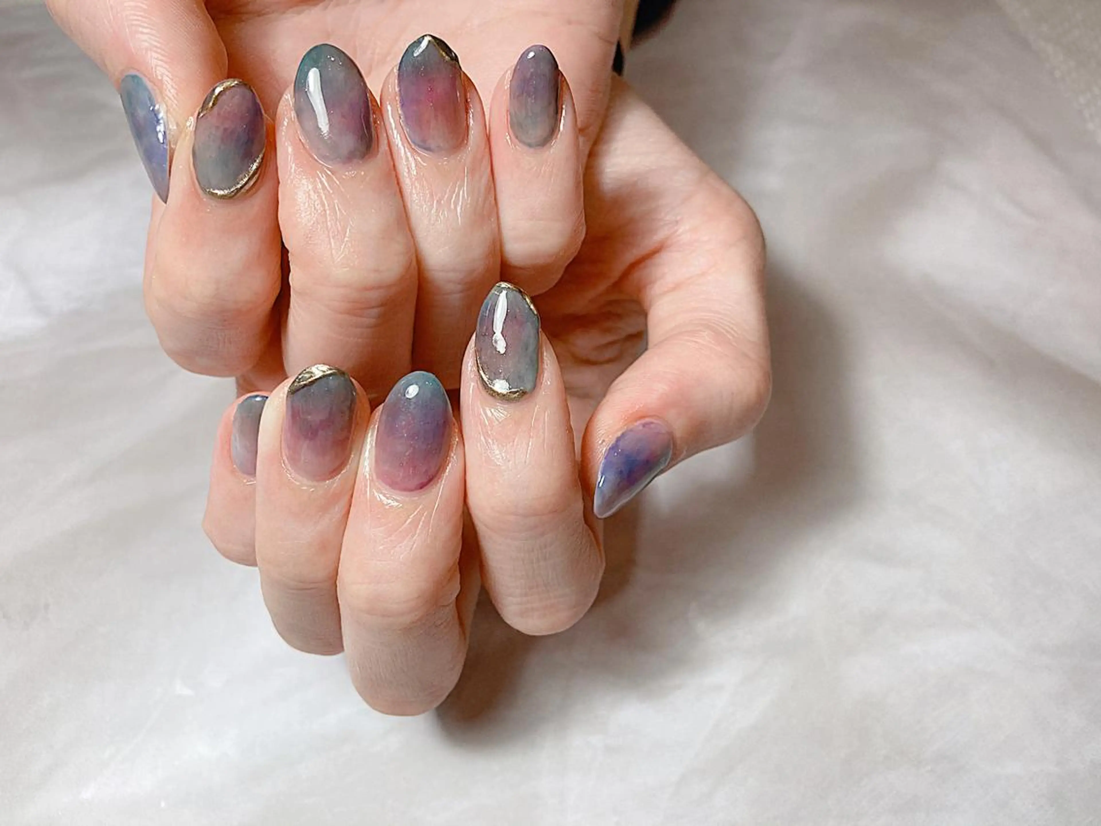 ショート カラー ネイル マツエク・マツパ ハンドネイル illum hicariのネイルデザイン