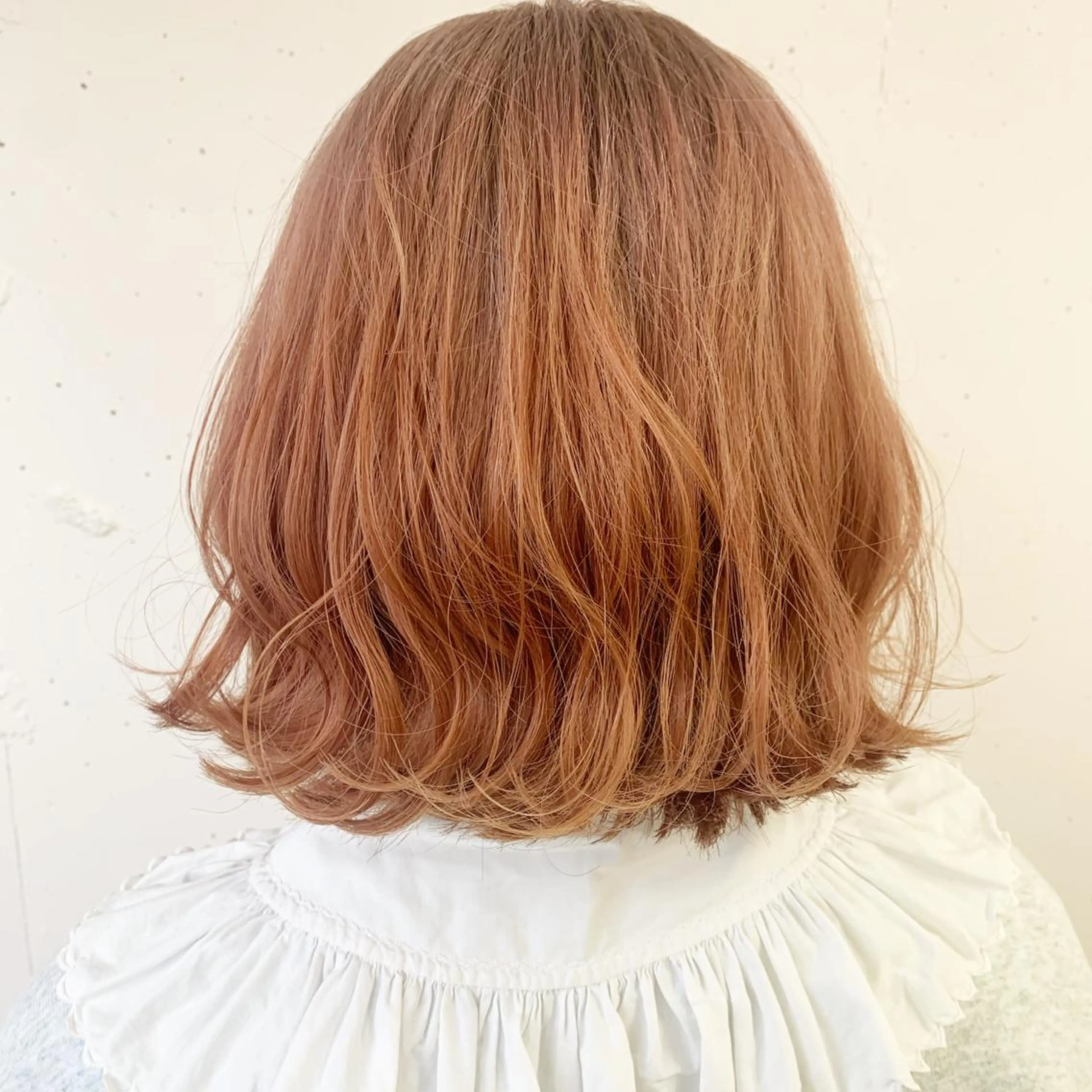 ショート カラー ベージュカラー オレンジ オレンジベージュ raika .のヘアスタイル