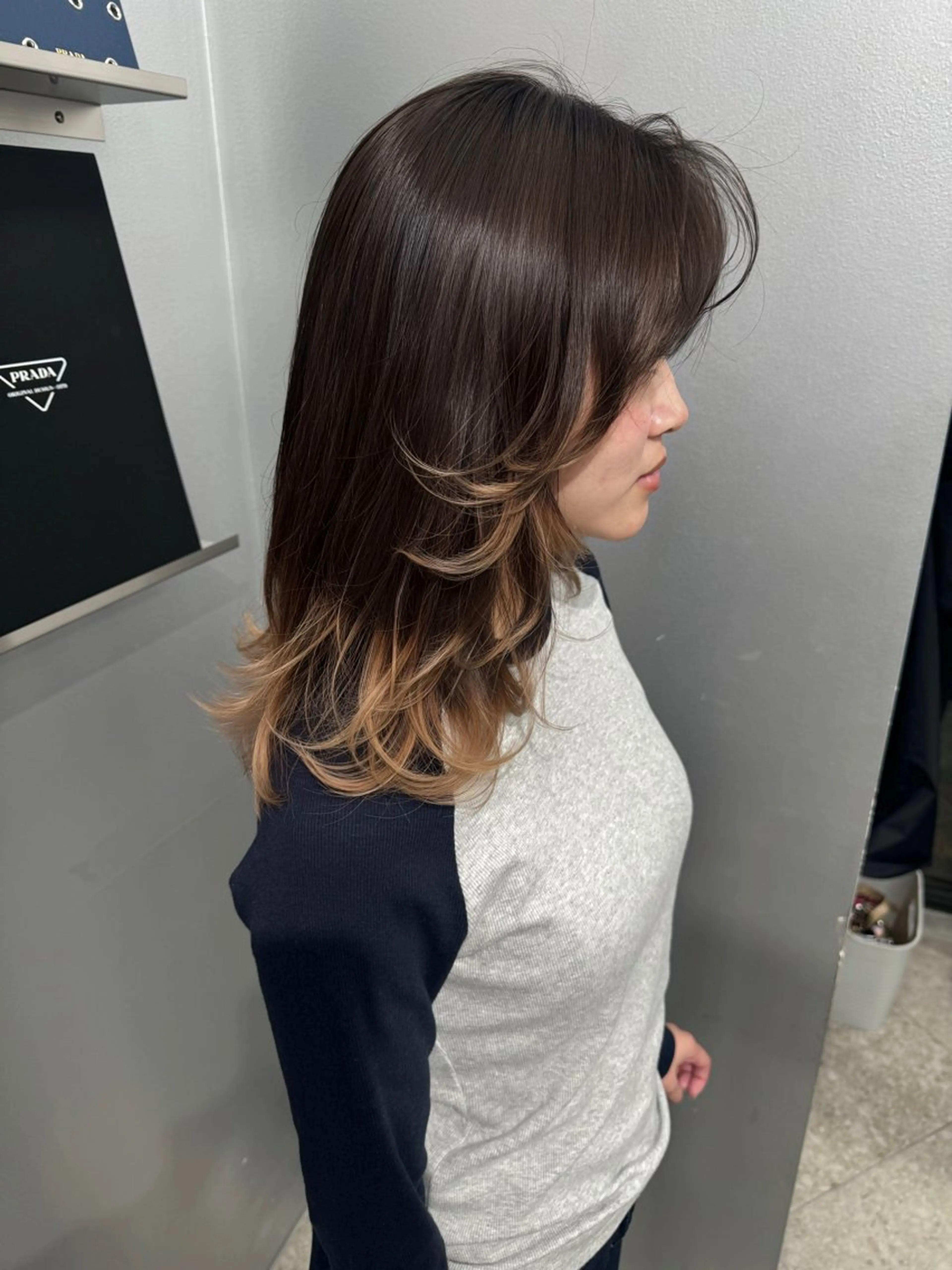 ロング カラー ヘアカラー PELE ハイトーン RIMUのヘアスタイル