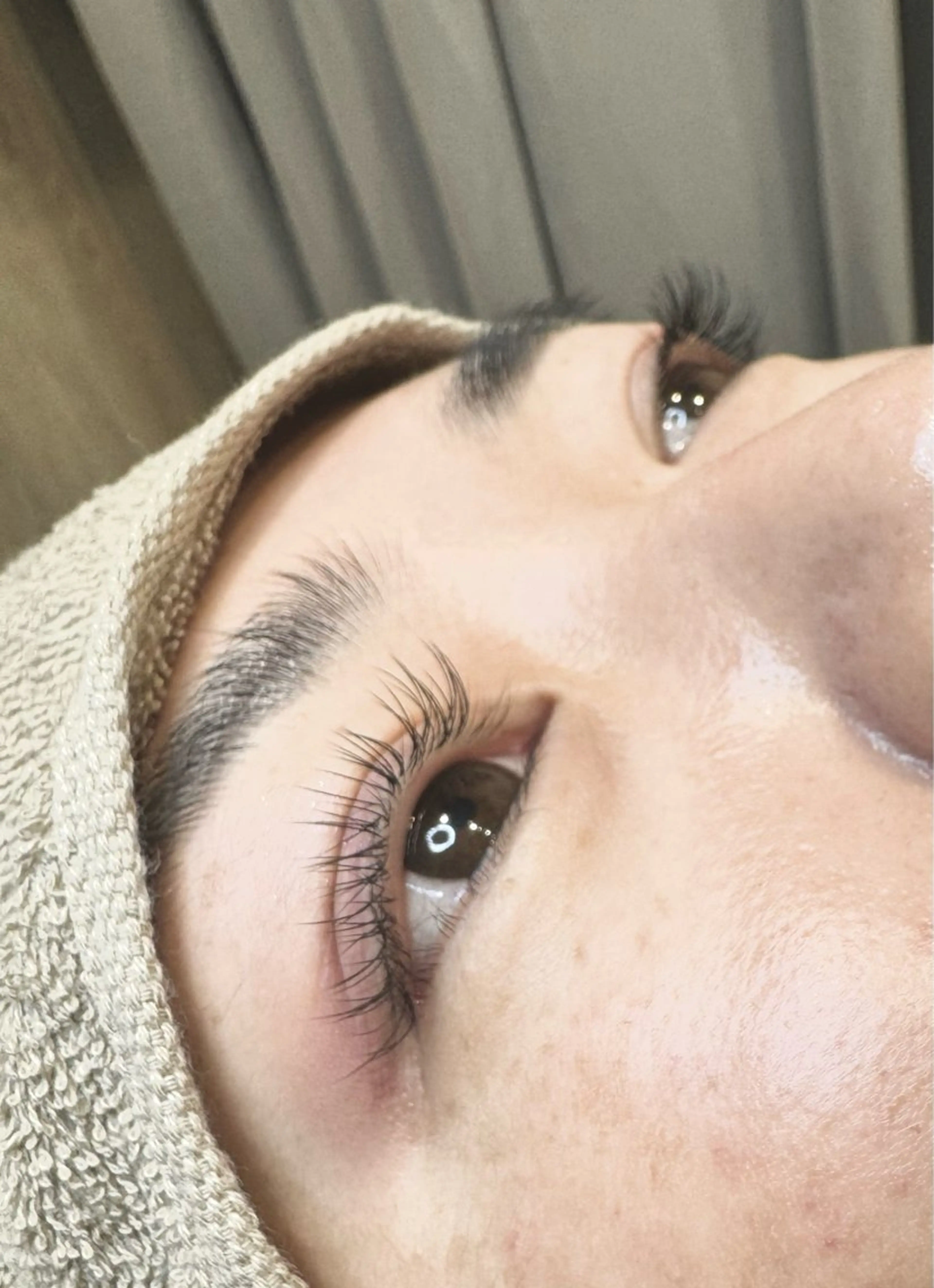 マツエク・マツパ フラットラッシュ eyenailist NANAのネイルデザイン