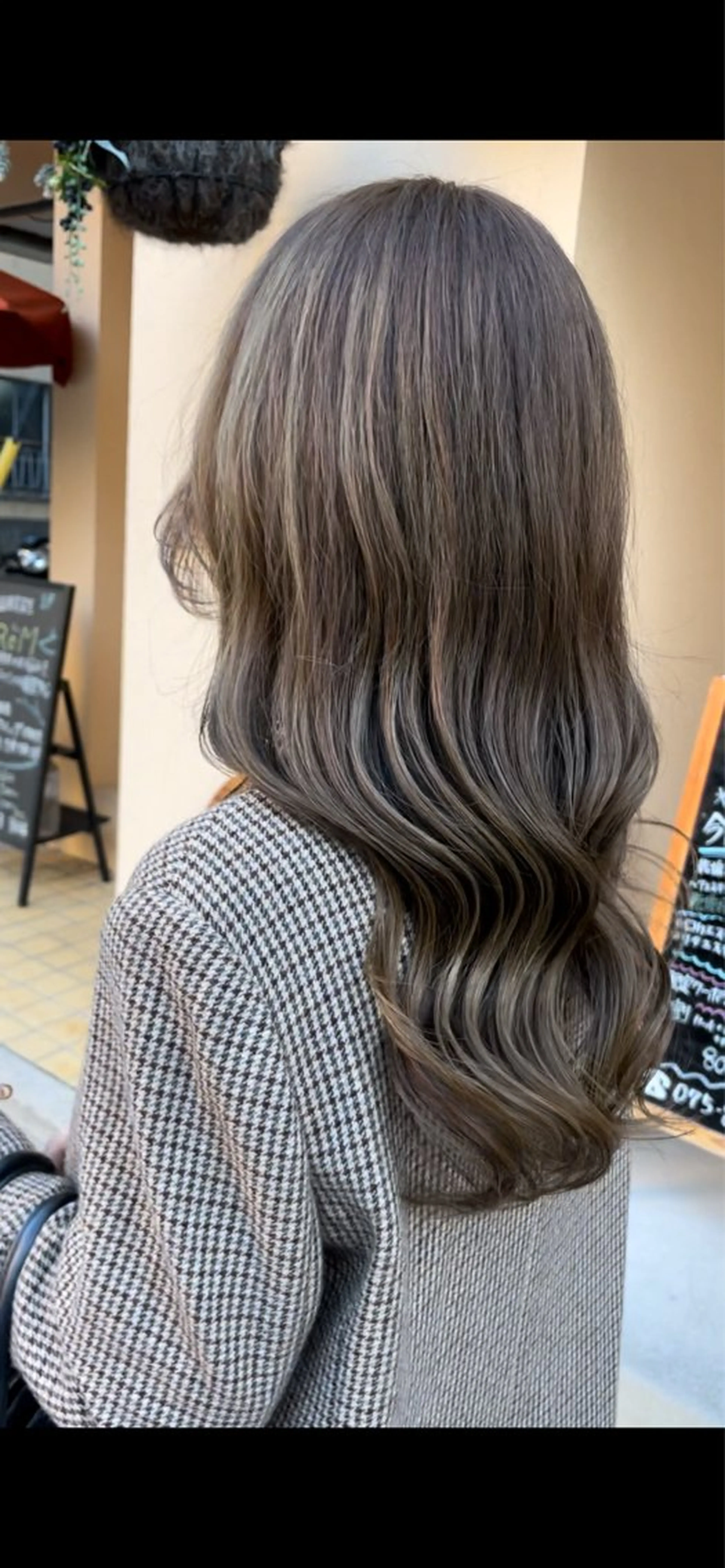 ロング ROCAReTA kyoto 四条大宮店所属・上山 萌音のヘアスタイル