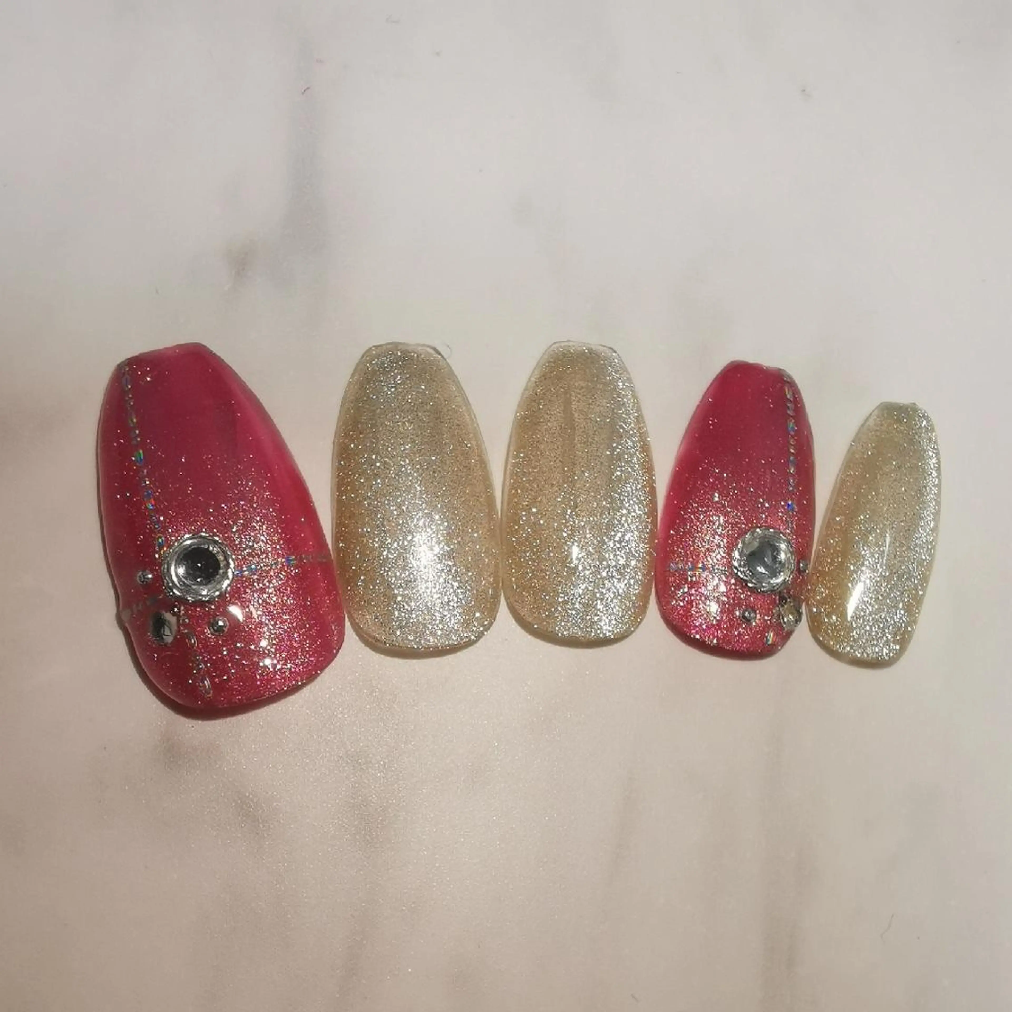 ネイル マグネットネイル ハンドネイル reve あやののネイルデザイン