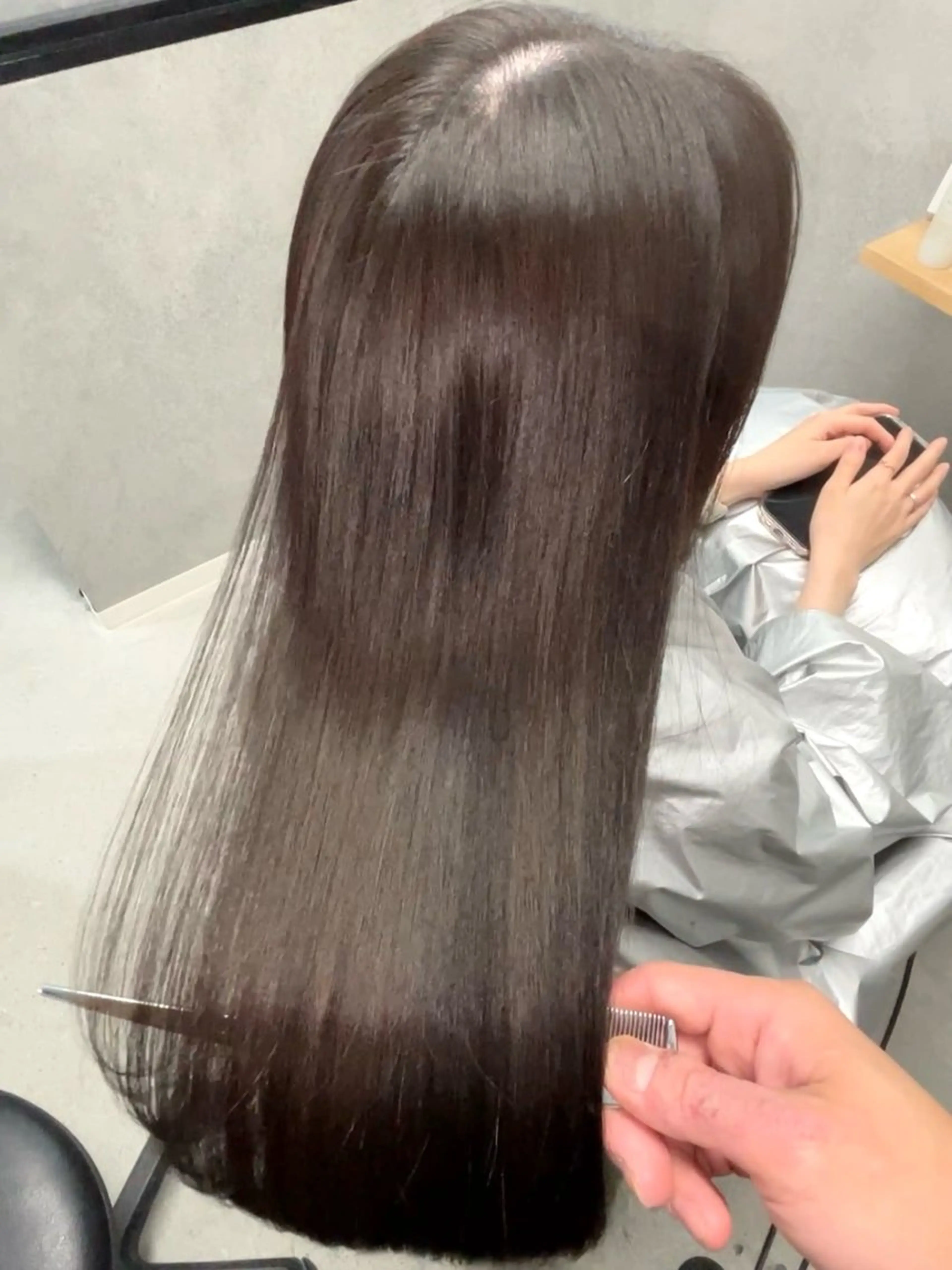 ロング 縮毛矯正 縮毛矯正/透明感 グレージュ/辻部雅人のヘアスタイル