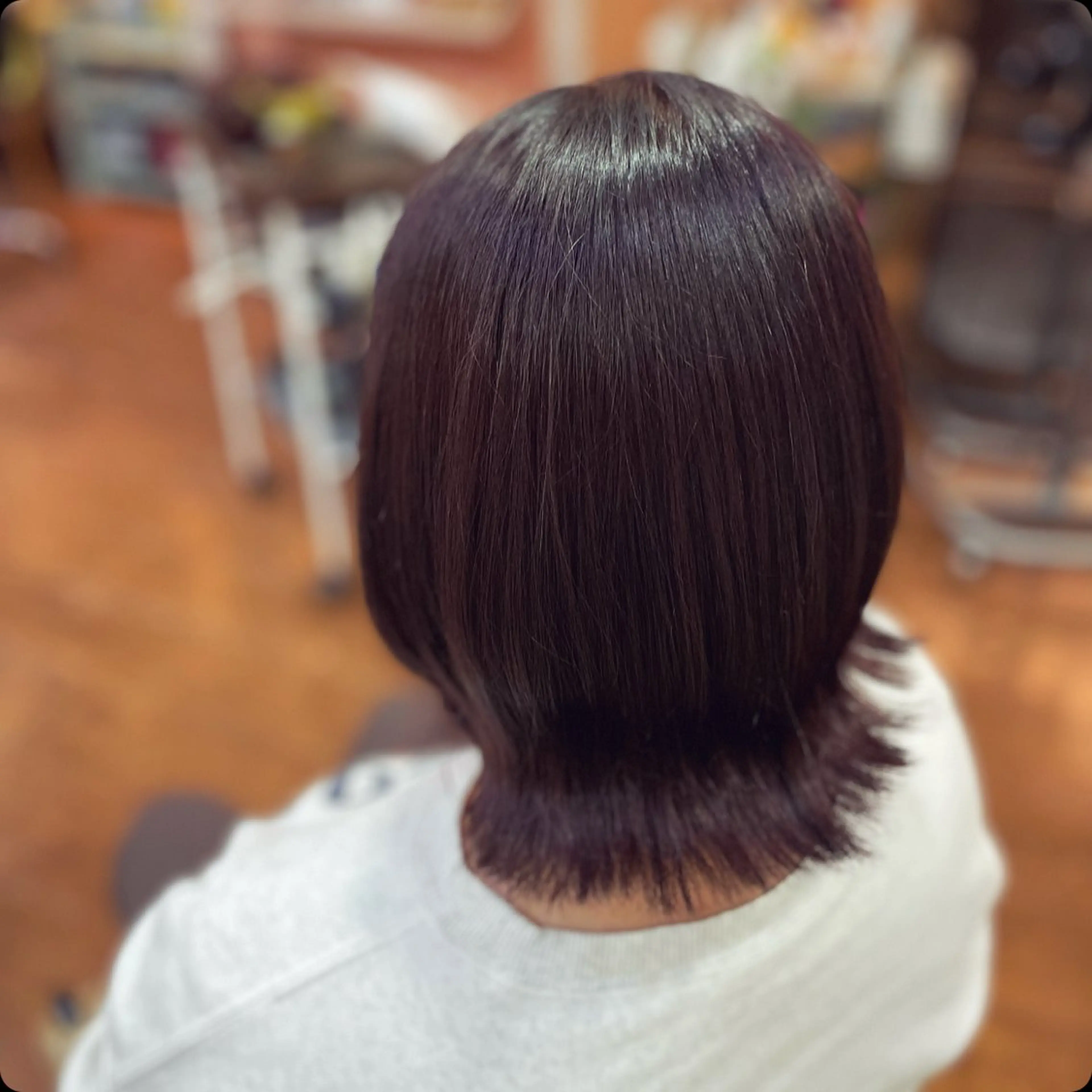 ミディアム パープルカラー ヘアカラー 馬越 優のヘアスタイル