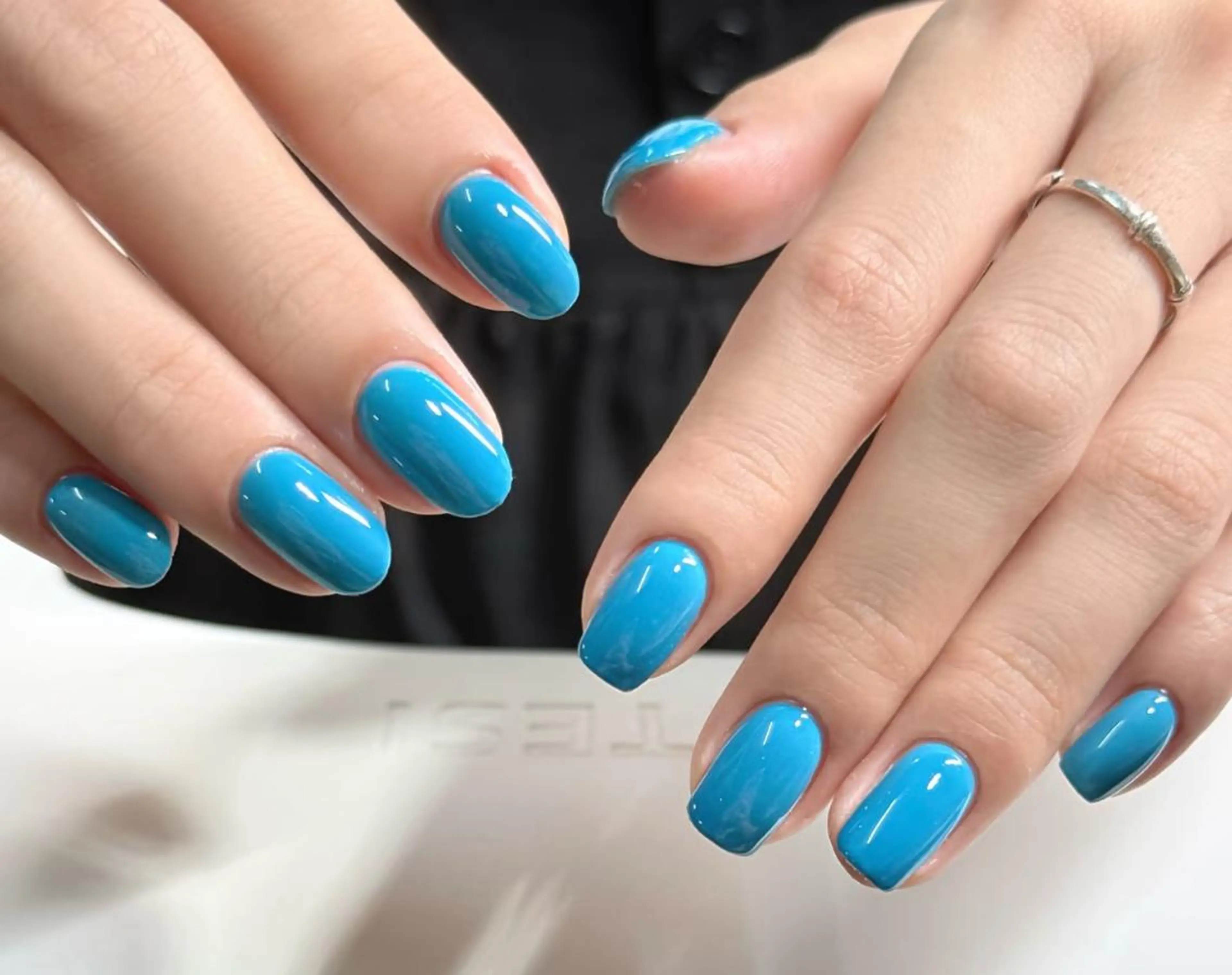 ネイル ハンドネイル ハンドケア 🍑 momo_nailのネイルデザイン