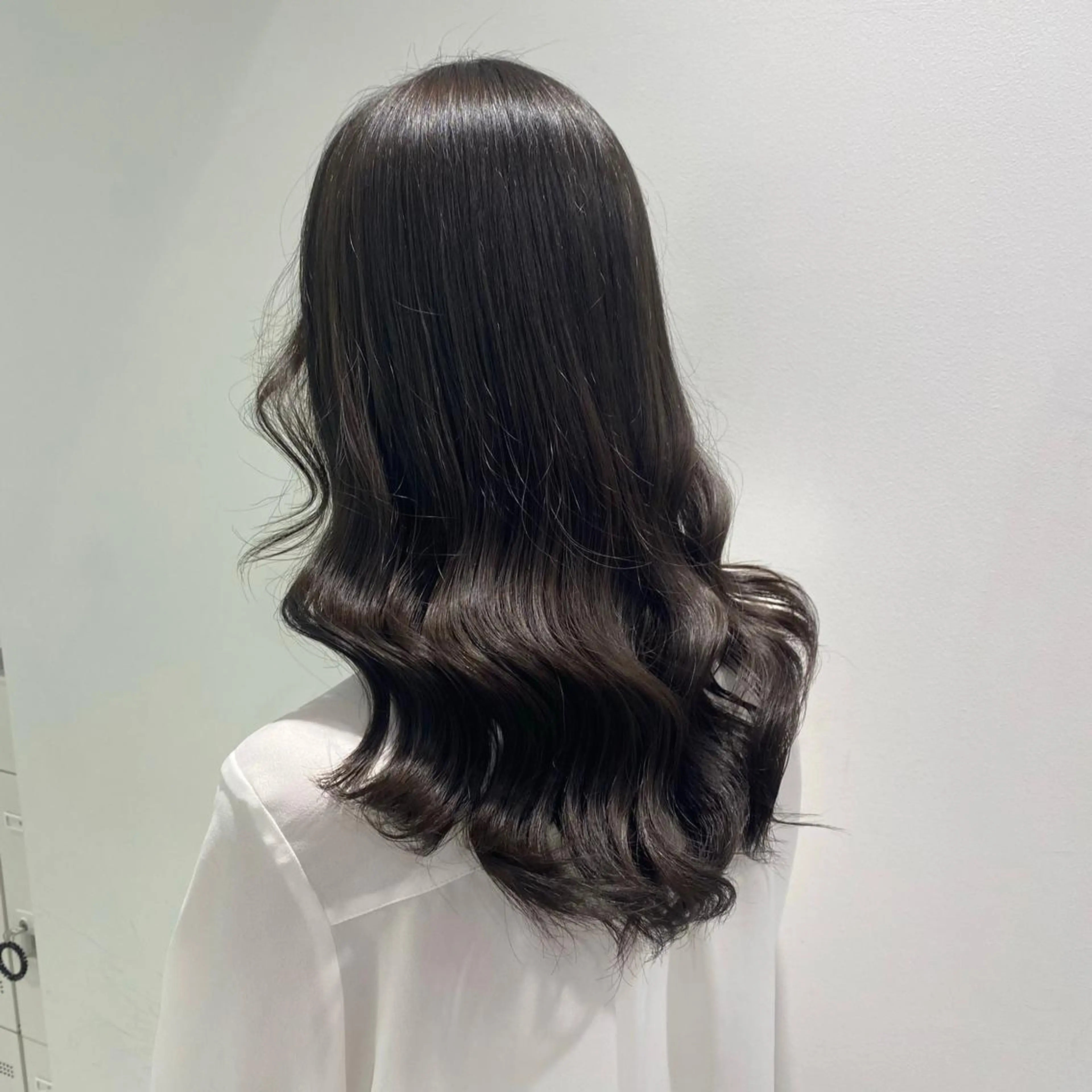 ロング カラー パーマ ヘアアレンジ メンズ キッズ ネイル マツエク・マツパ グレージュ オリーブグレージュ オリーブグレー Lumo所属・💖横浜ブリーチなし 💖MIHOのヘアスタイル