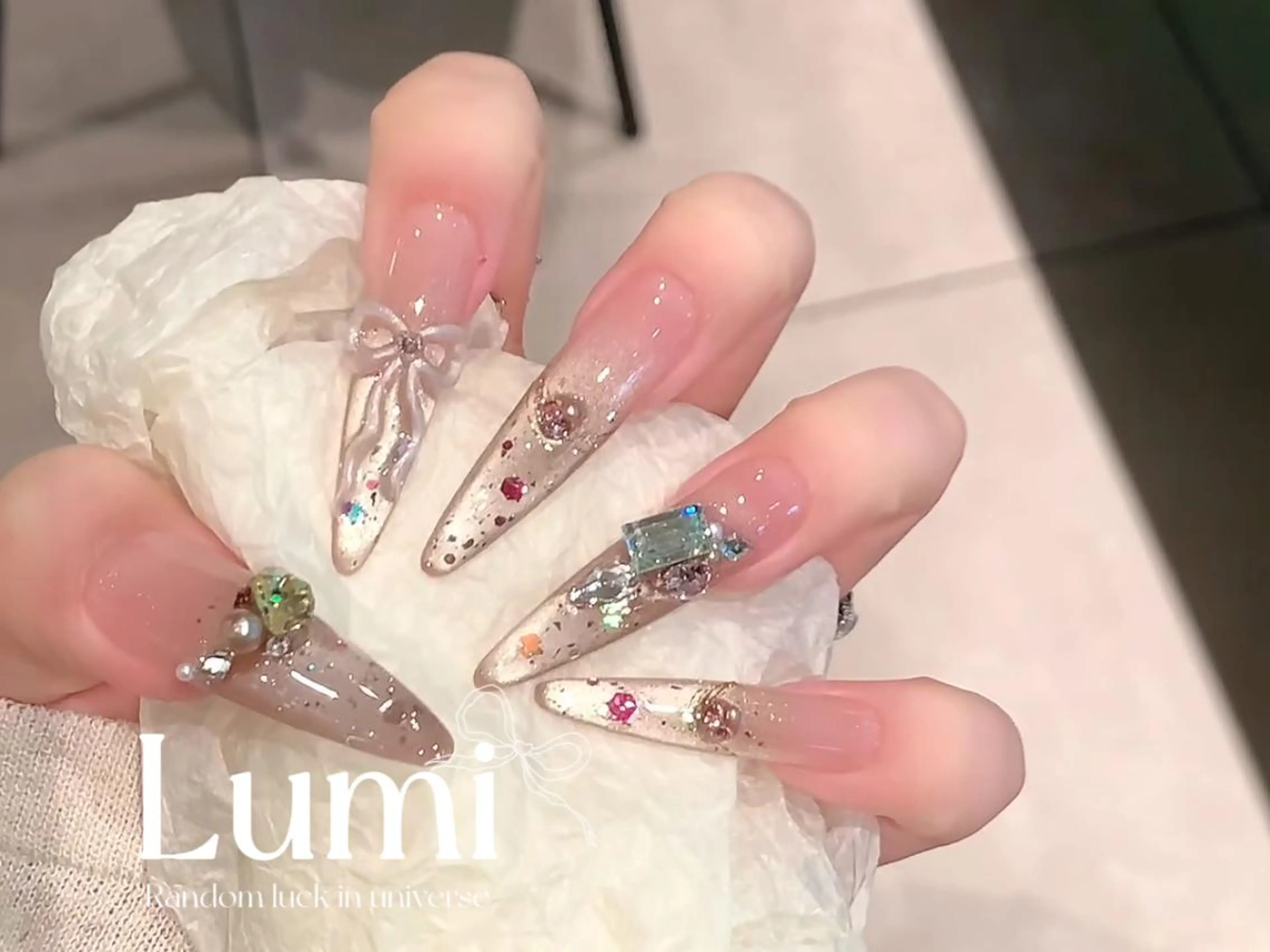 ネイル ツイードネイル 冬ネイル クリスマス 神崎 理沙のネイルデザイン